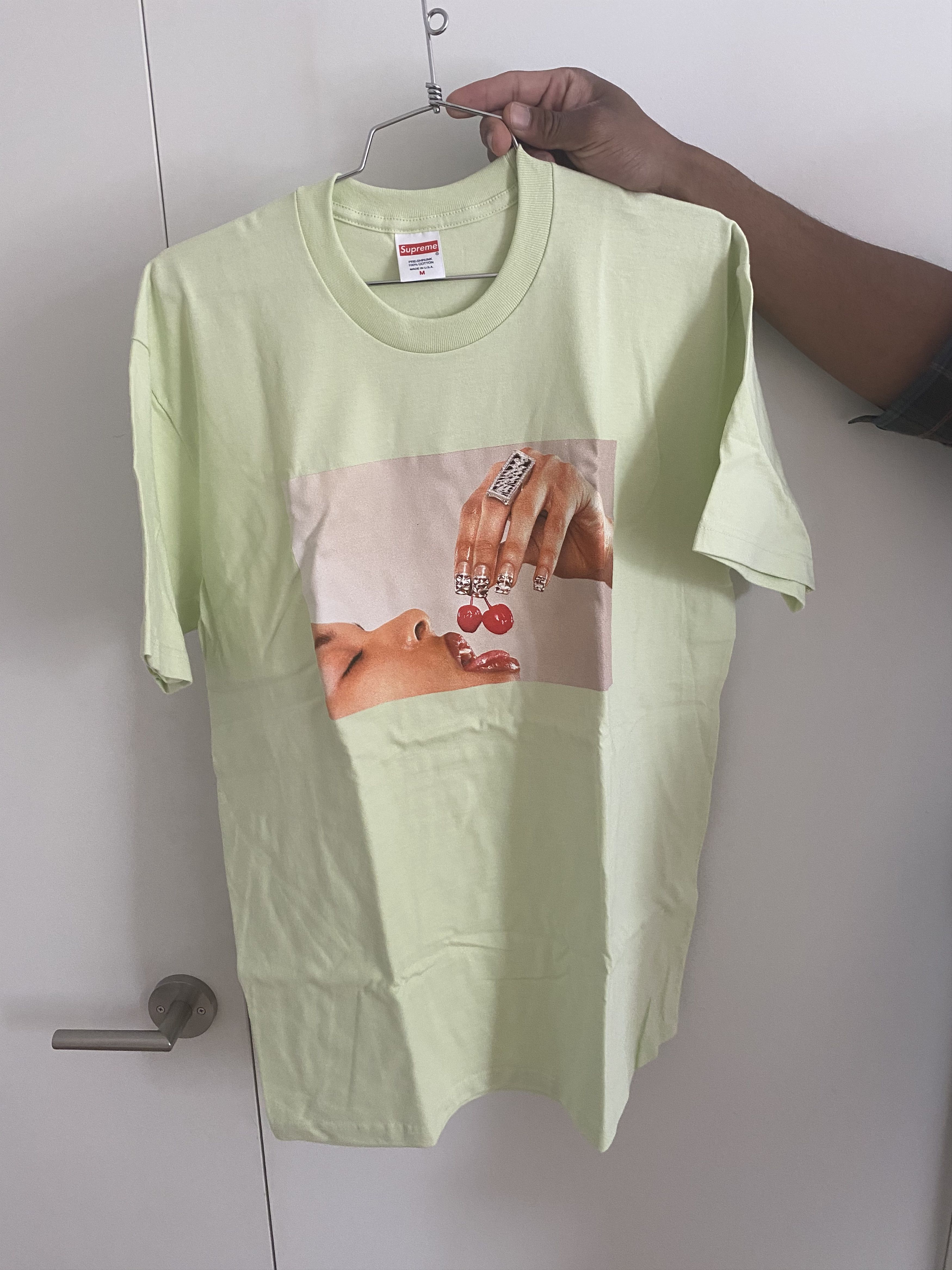 Supreme Supreme Cherries Tee Mint sb | Grailed