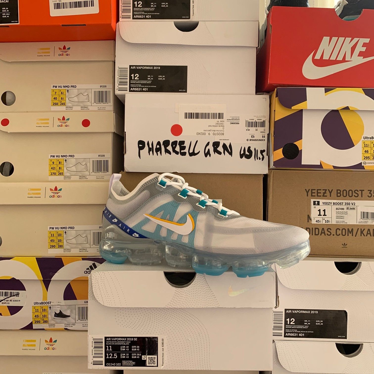 vapormax 2019 white university gold wolf grey