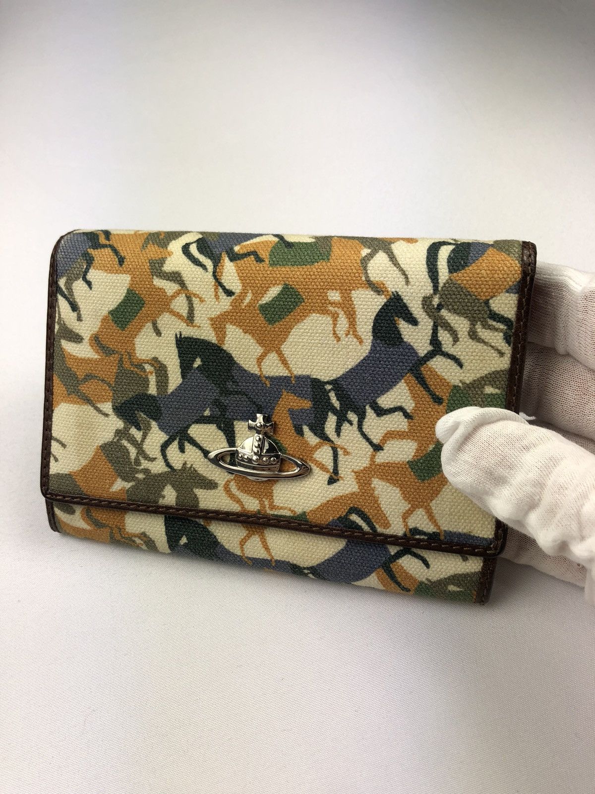 Vivienne Westwood multi orb wallet