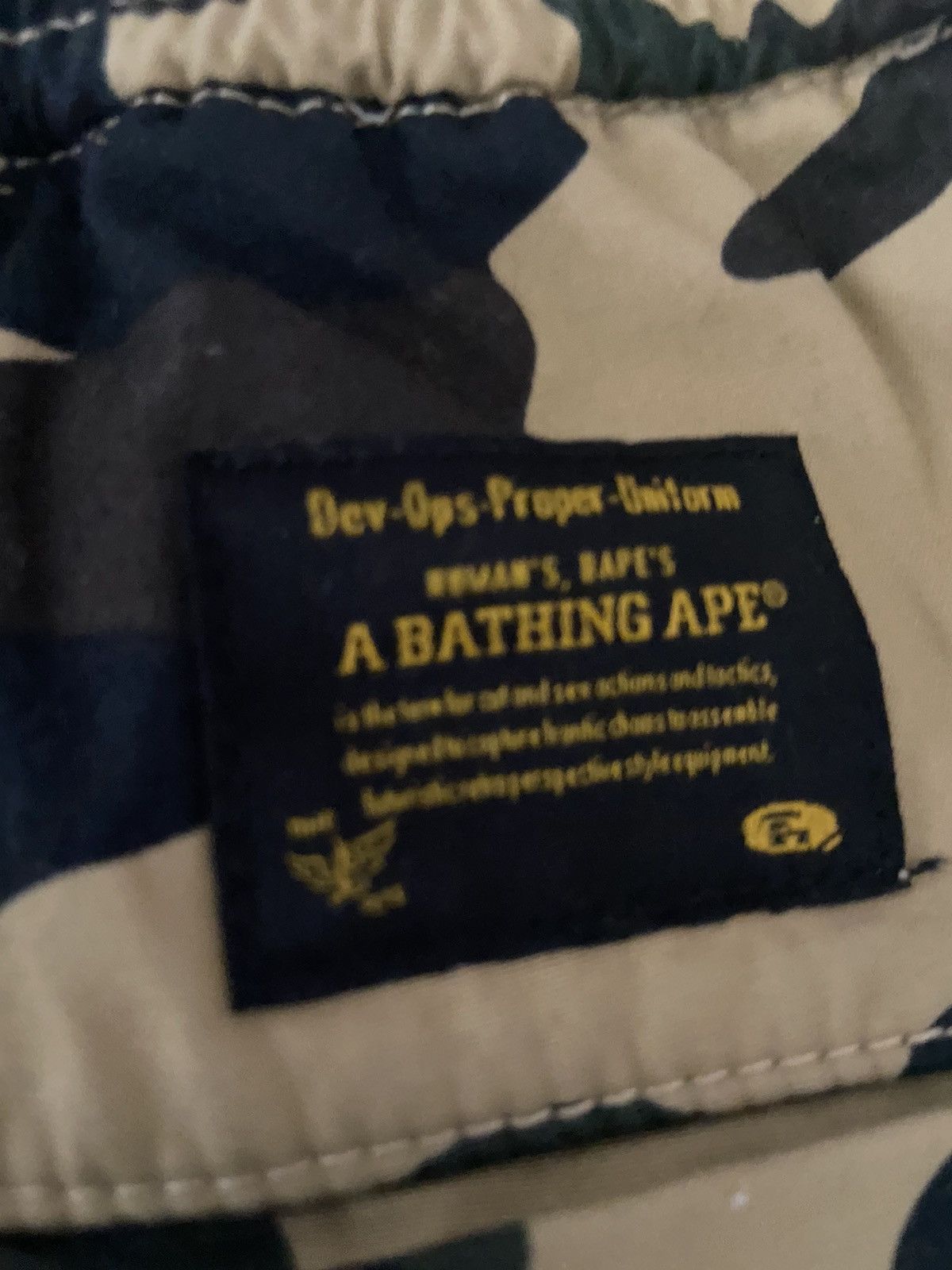 Bape Bape 1st Camo Drawstring shorts Size US 34 / EU 50 - 6 Thumbnail