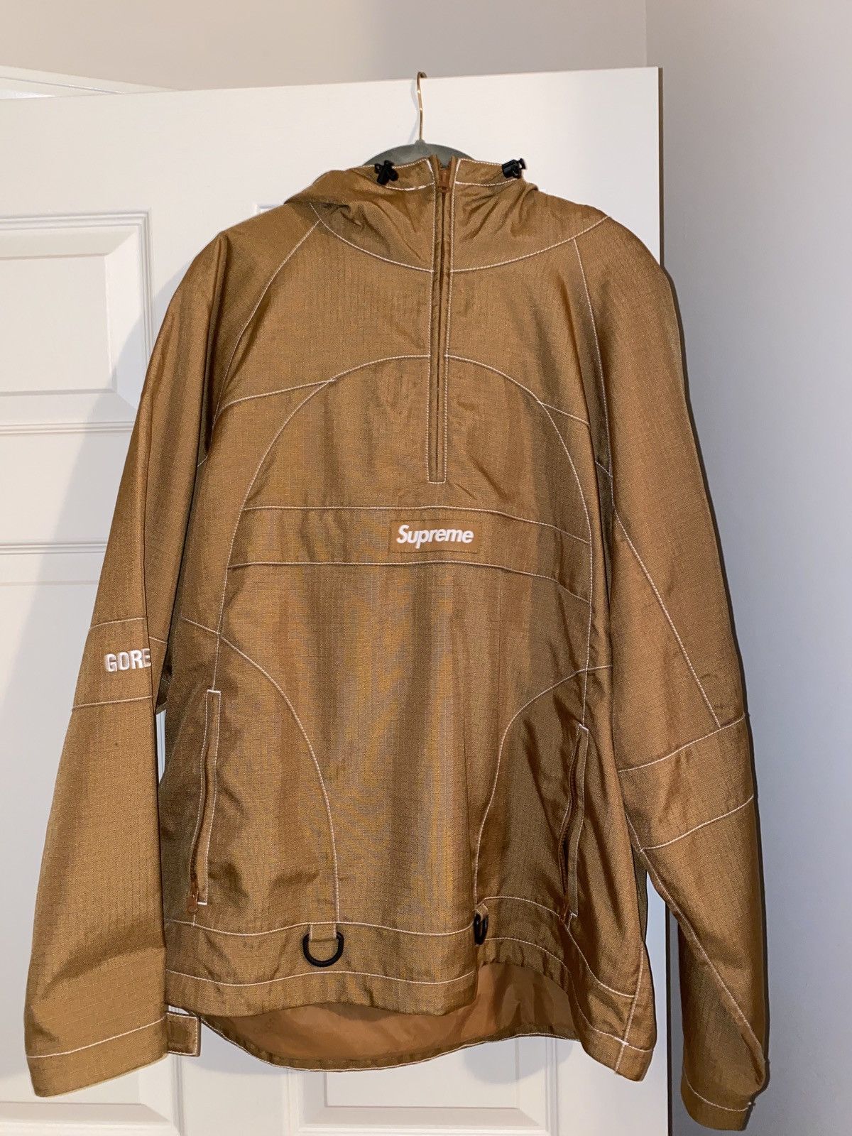 Supreme contrast stitch on sale anorak