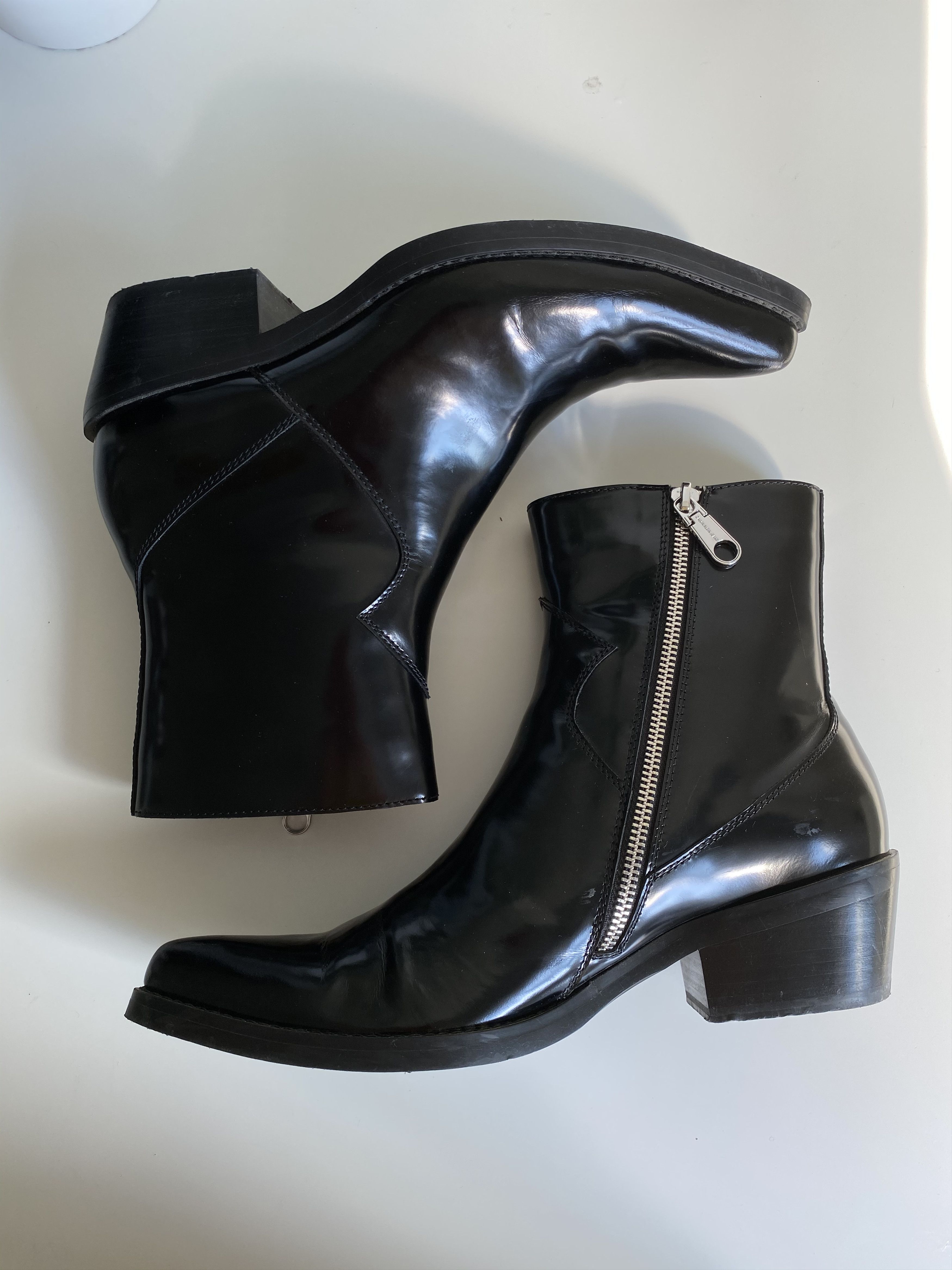 Calvin klein hotsell alden boot