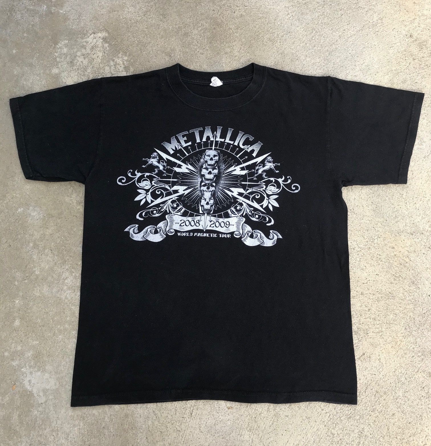 Band Tees Vintage Y2K Metallica Tour Graphic Tee Heavy Thrash metal Size US M / EU 48-50 / 2 - 1 Thumbnail