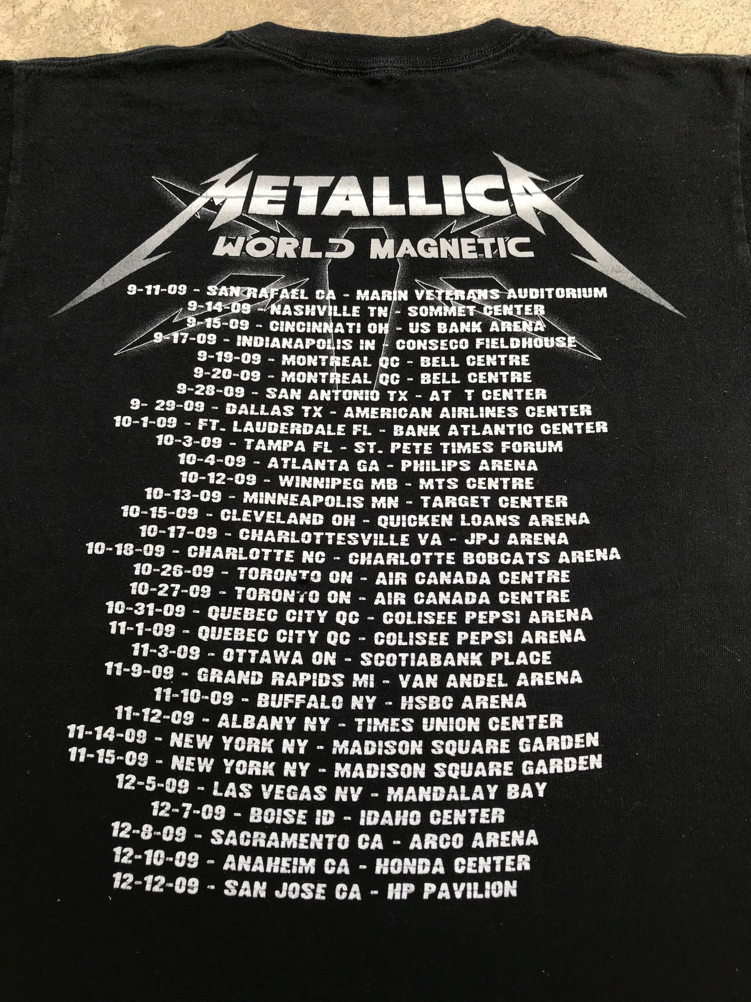 Band Tees Vintage Y2K Metallica Tour Graphic Tee Heavy Thrash metal Size US M / EU 48-50 / 2 - 4 Thumbnail