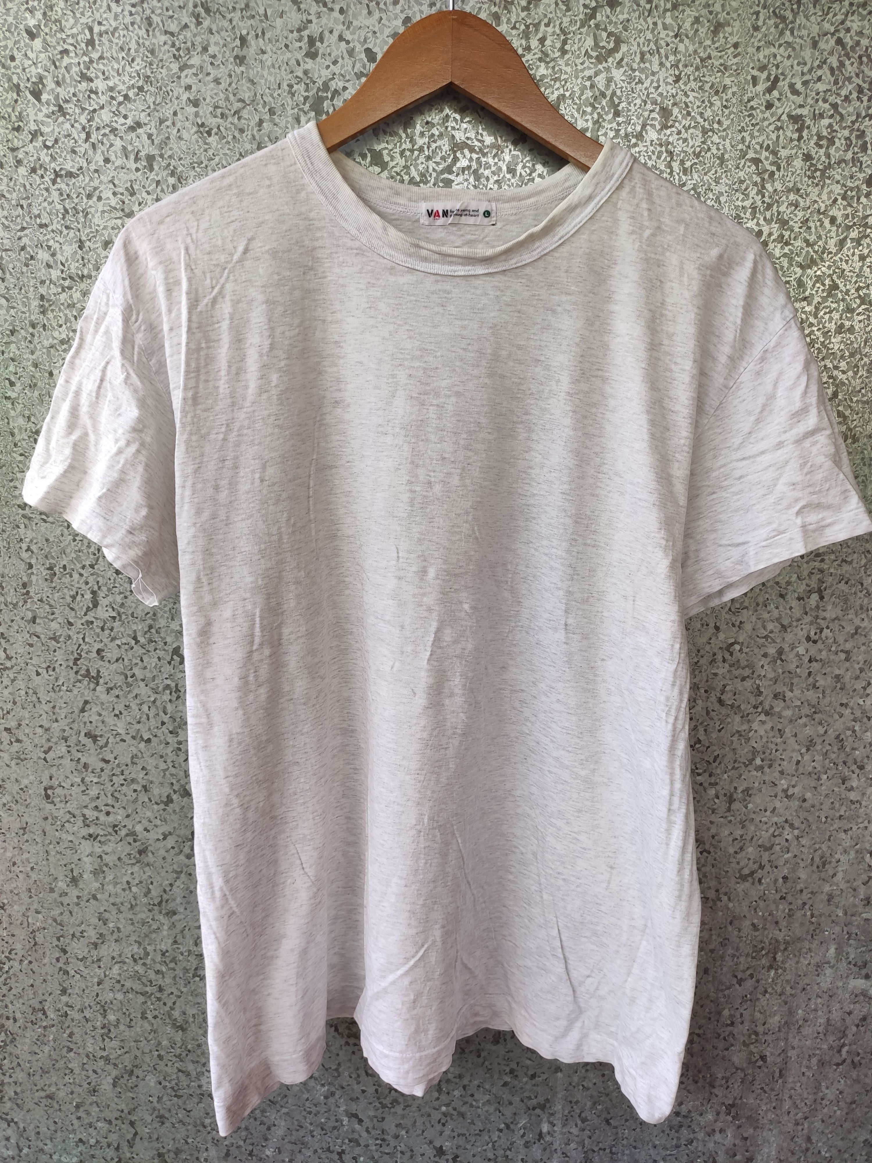 Van Vintage Van Jac t shirt spell out Vintage Japan Size US M / EU 48-50 / 2 - 3 Thumbnail