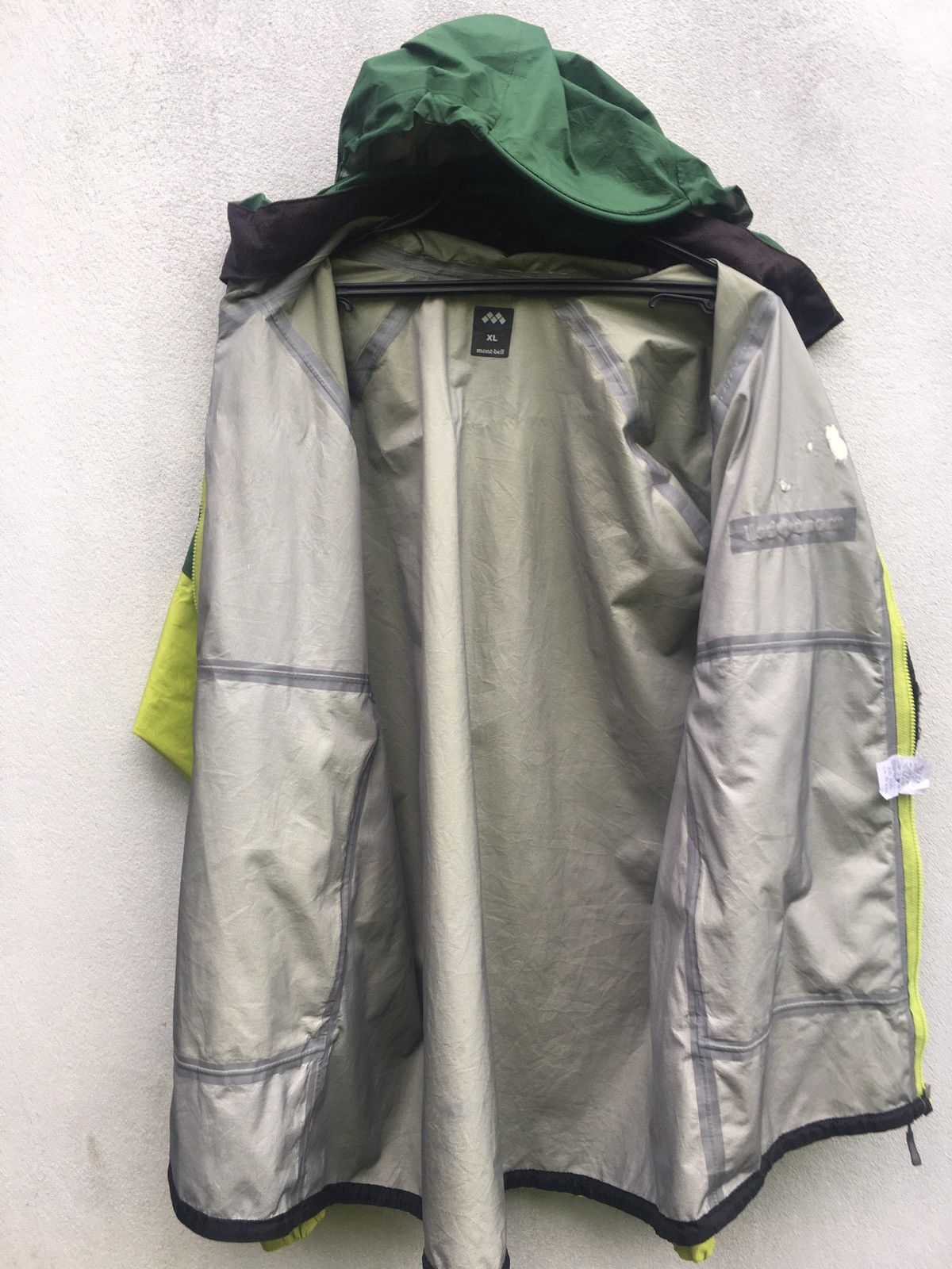 Montbell Montbell windbreaker waterproof jacket 🧥 Size US XL / EU 56 / 4 - 6 Thumbnail