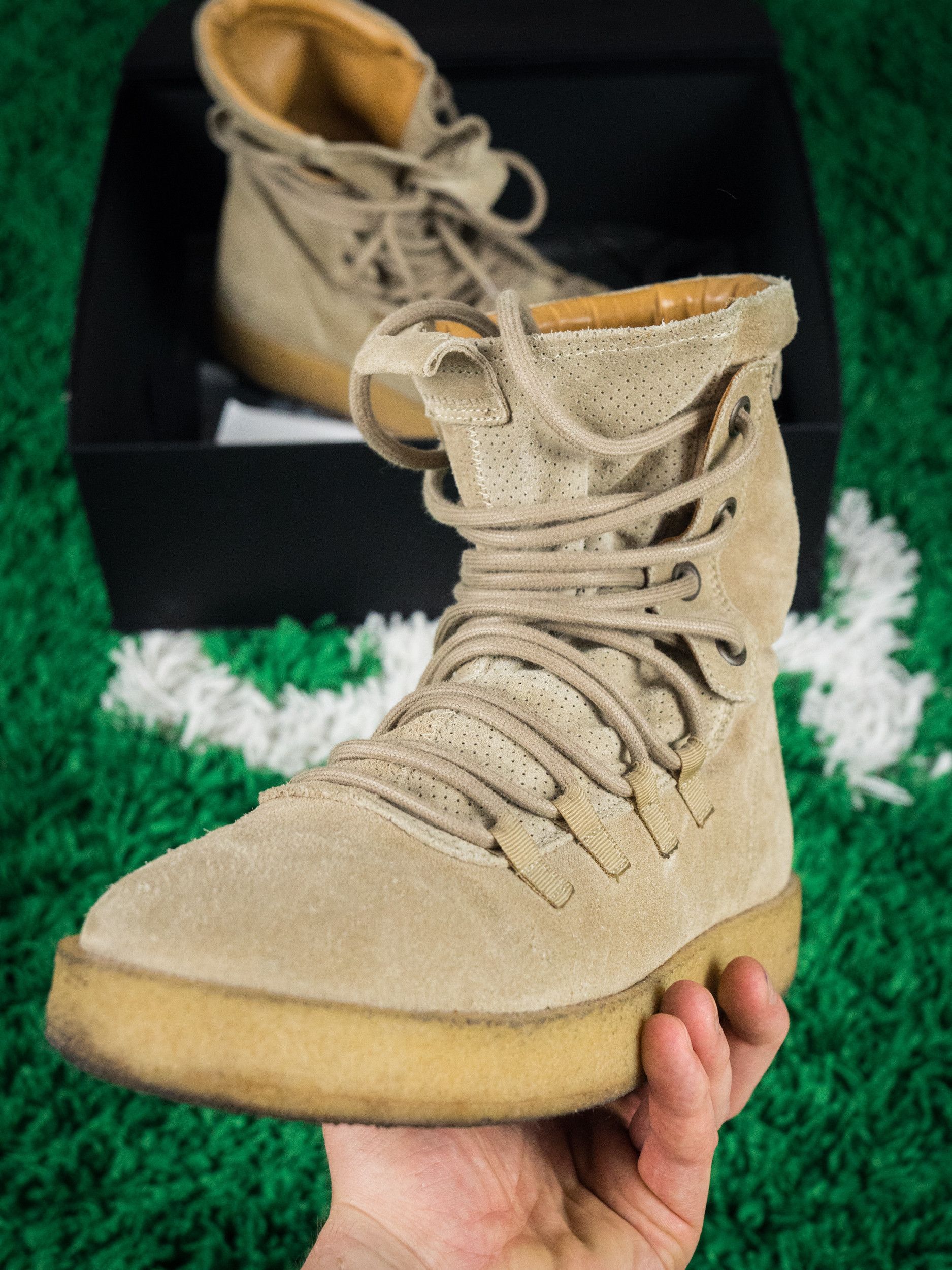 Represent Clo. REPRESENT Clo The Dusk Boot - Stone 9 UK | Grailed