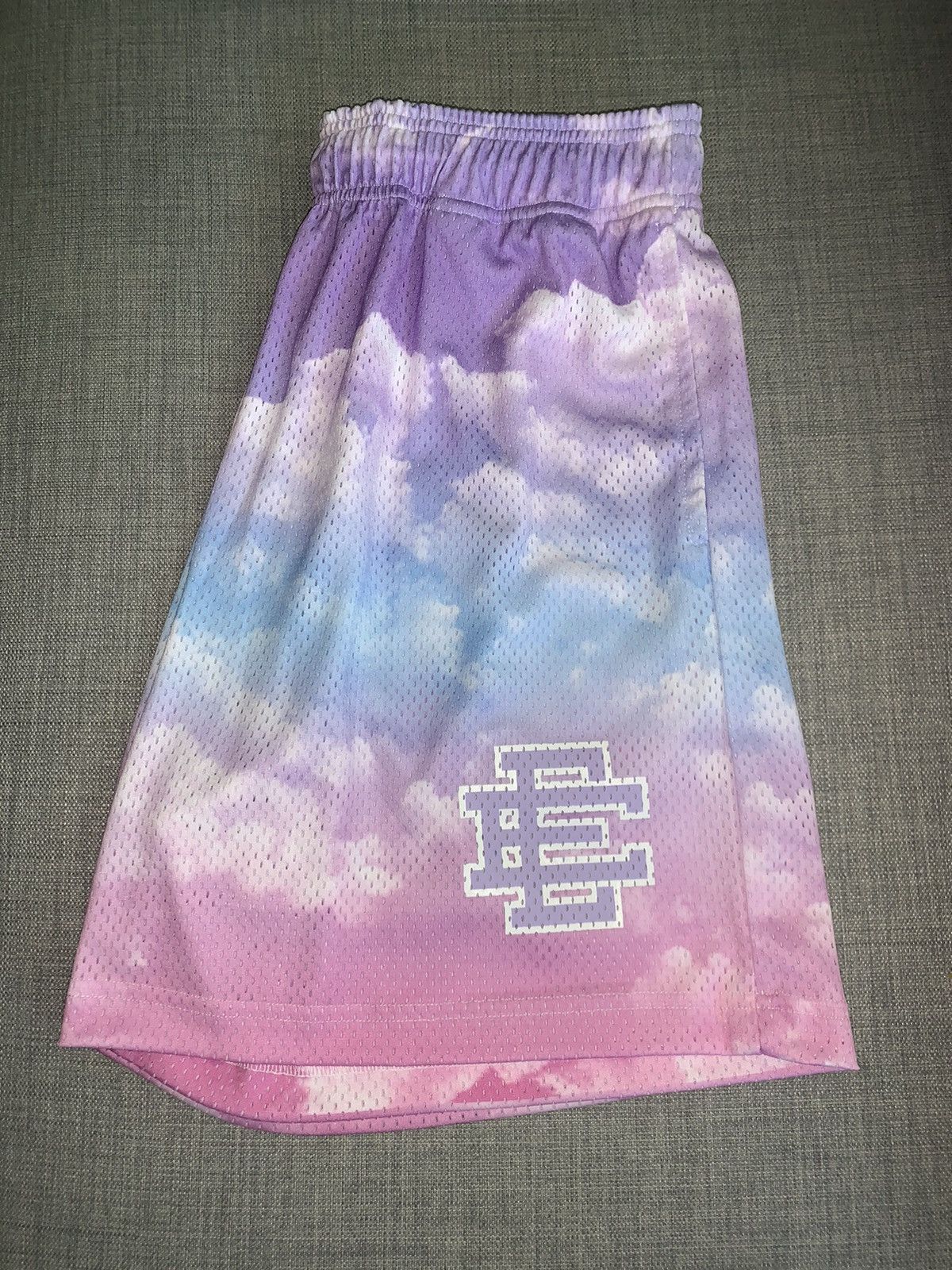 Selling Lilac Sky Eric Emanuel Size XL