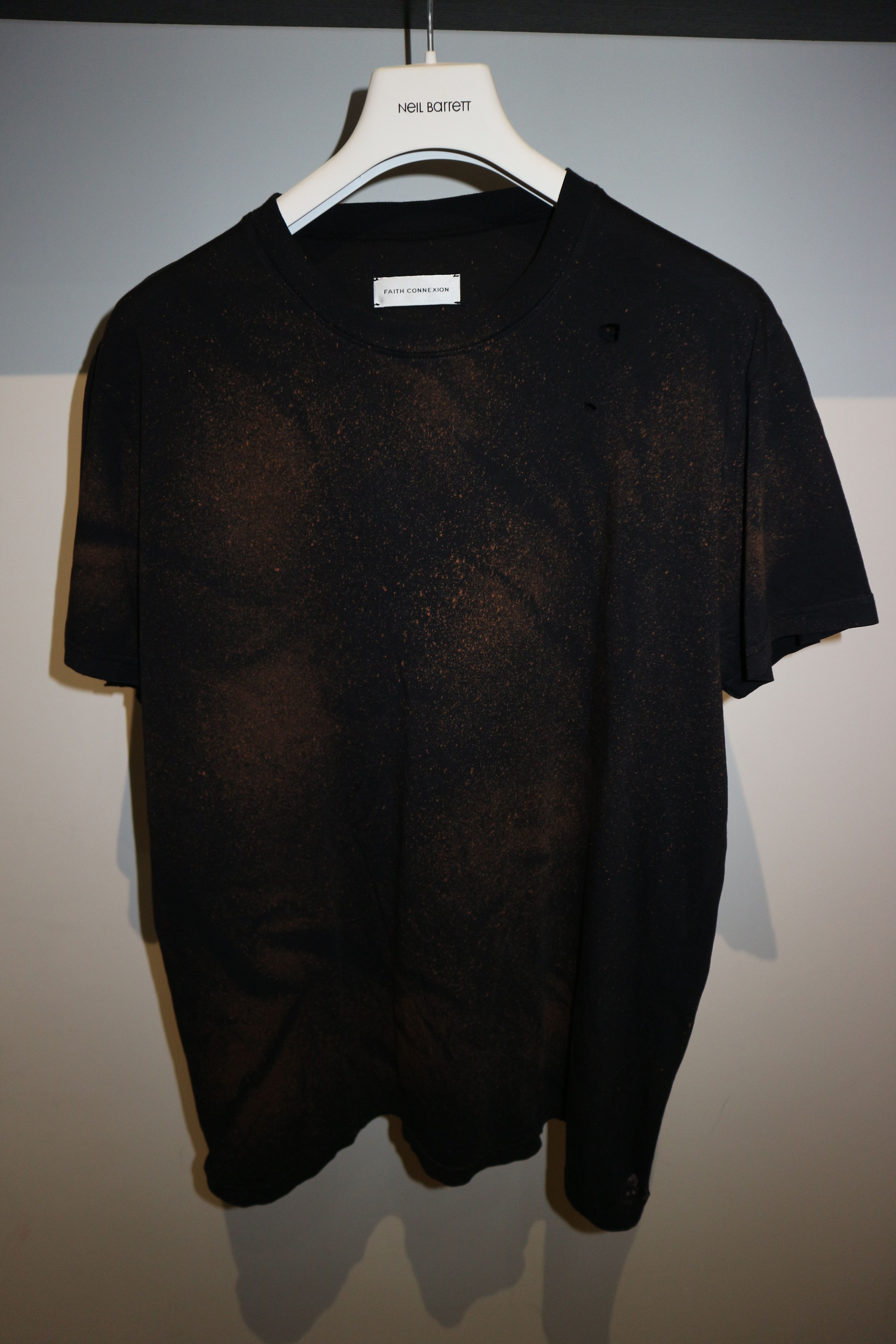 Faith Connexion Galaxy bleach destroy t-shirt Size US M / EU 48-50 / 2 - 1 Thumbnail