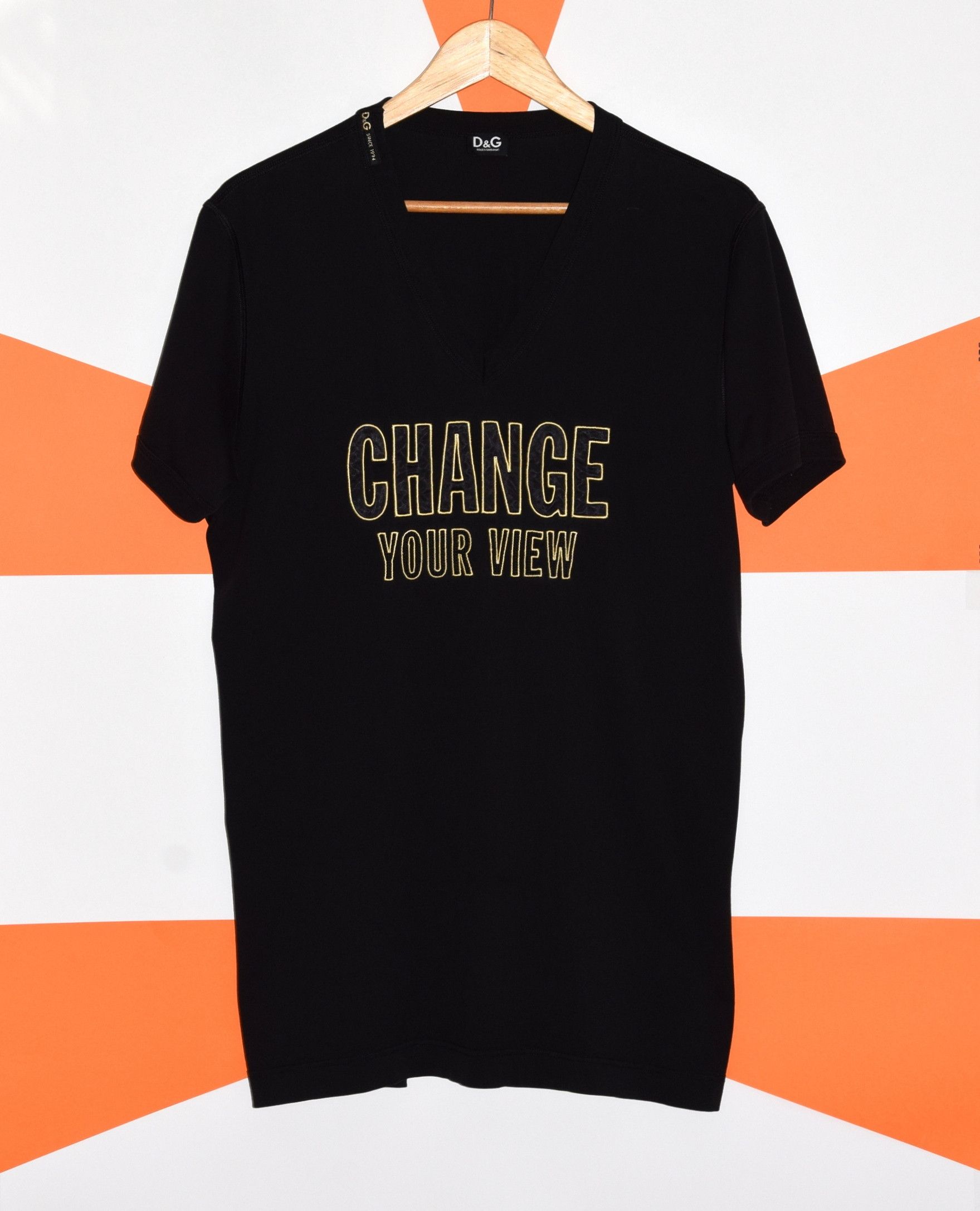 【新品】D&G DOLCE & GABBANA VネックTシャツ Lサイズ Dolce & Gabbana D&G DOLCE & GABBANA V NECK T SHIRT TEE SIZE