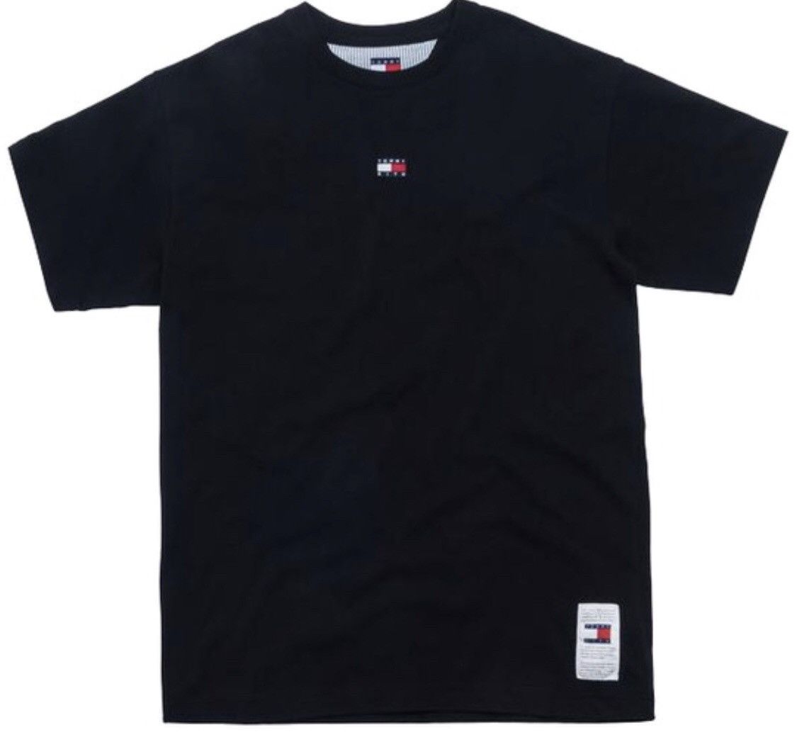 Kith × Tommy Hilfiger (2 pack) Kith x Tommy Hilfiger Mini Flag Tee Size US XS / EU 42 / 0 - 1 Thumbnail