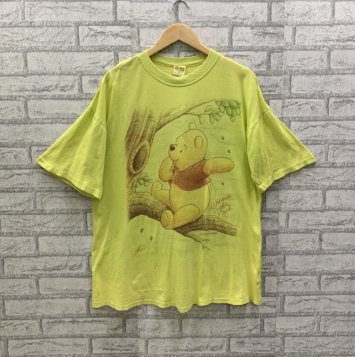 Vintage 90s Winnie The Pooh T-shirts