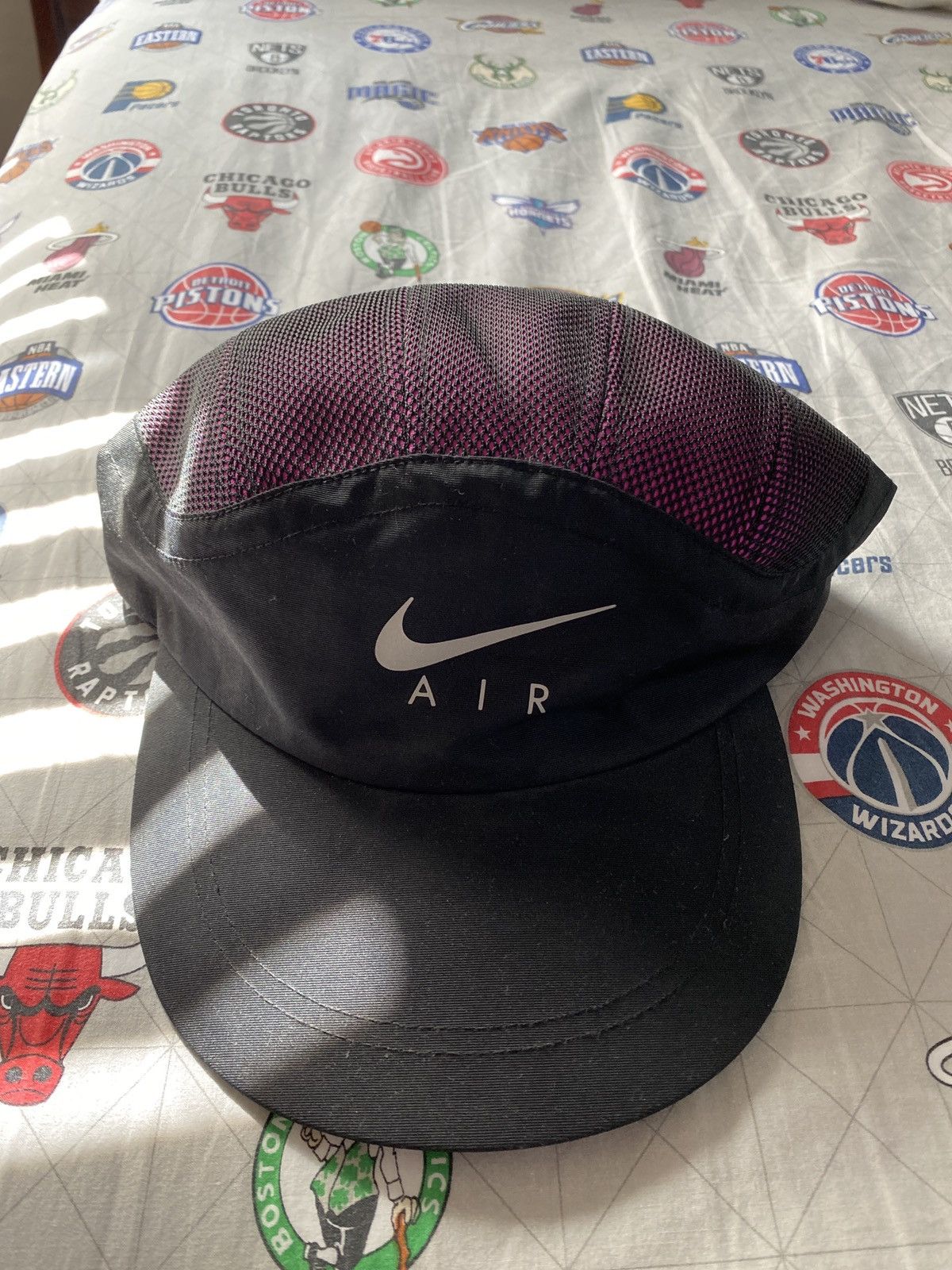 Supreme Nike x Supreme reflective running cap | Grailed