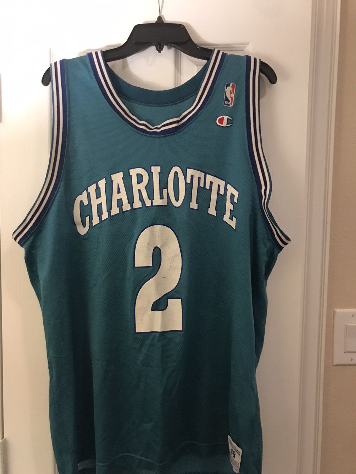 Vintage Vintage NBA Charlotte Hornets Larry Johnson Jersey Size US XL / EU 56 / 4 - 1 Preview
