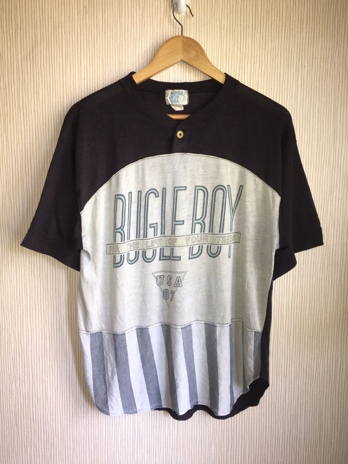 Vintage 80s bugle boy usa big logo T-shirt, image size:1200x1600