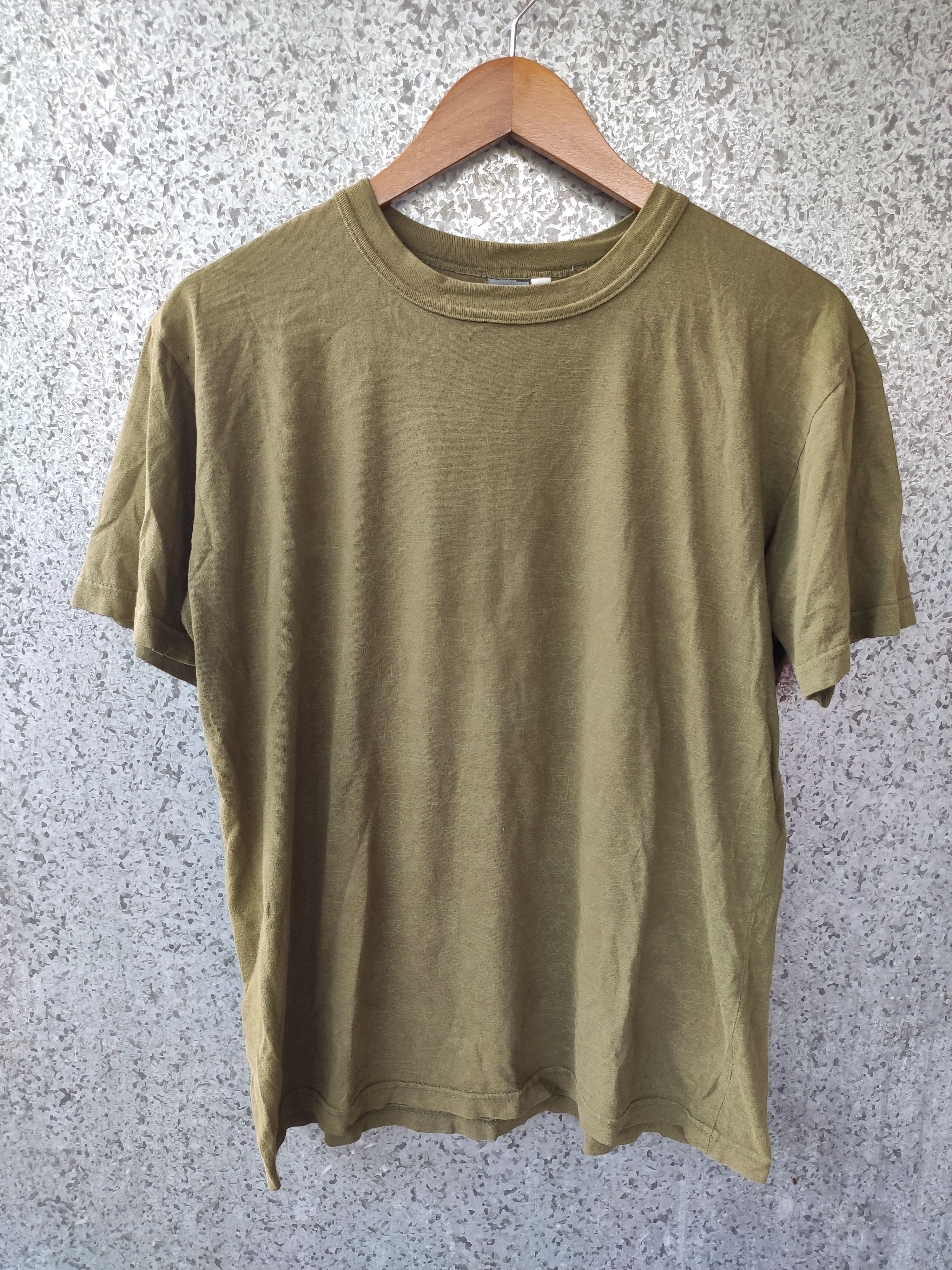 Freshjive 🔥 Vtg 90s Vintage Freshjive t shirt monogram made in Usa Size US M / EU 48-50 / 2 - 1 Thumbnail