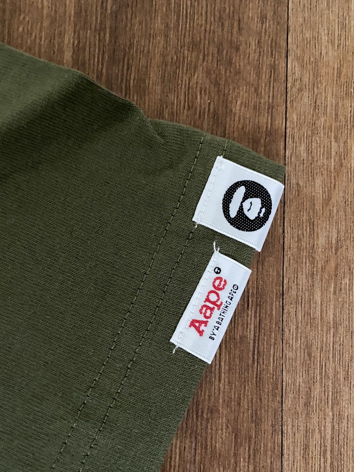 Aape grey camo / ape head / dead stock Size US M / EU 48-50 / 2 - 3 Thumbnail