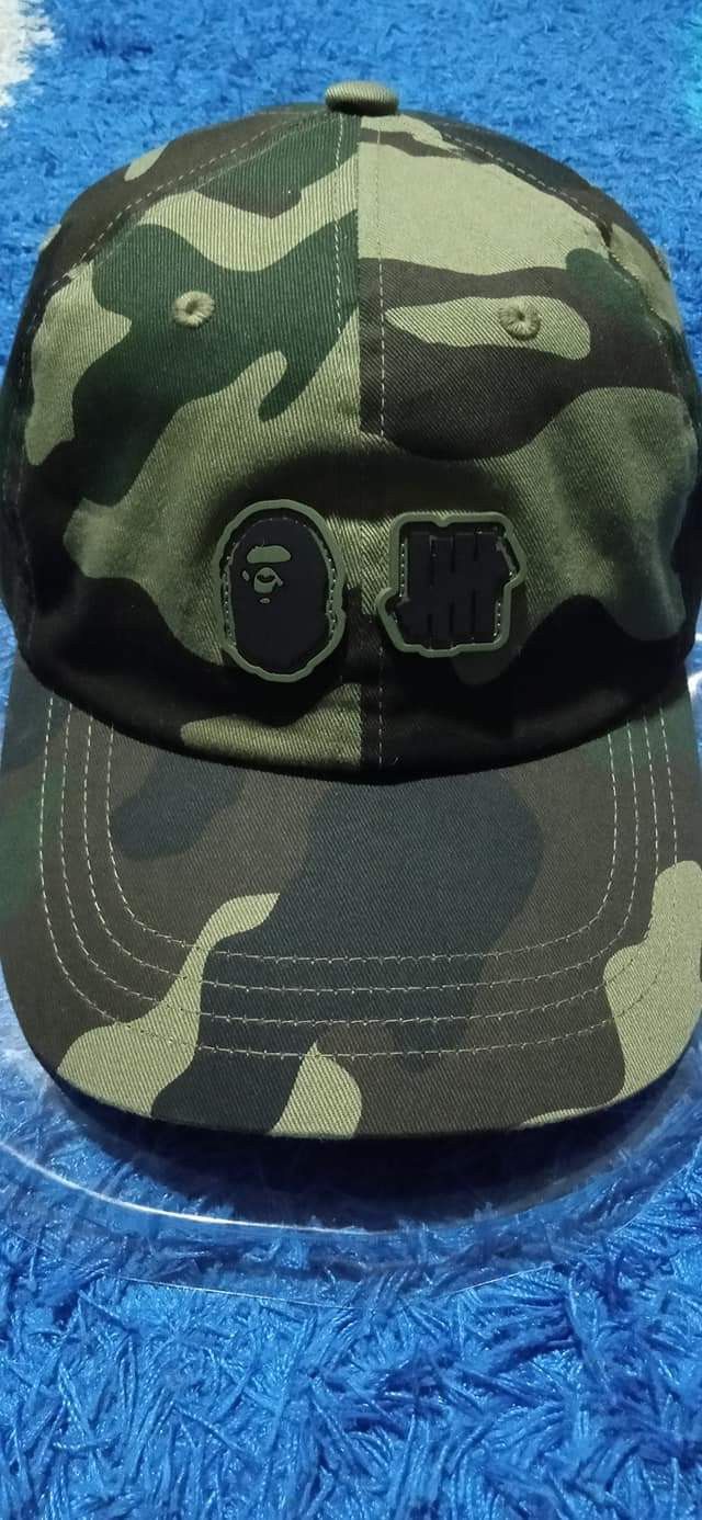 Bape x undefeated hat best sale