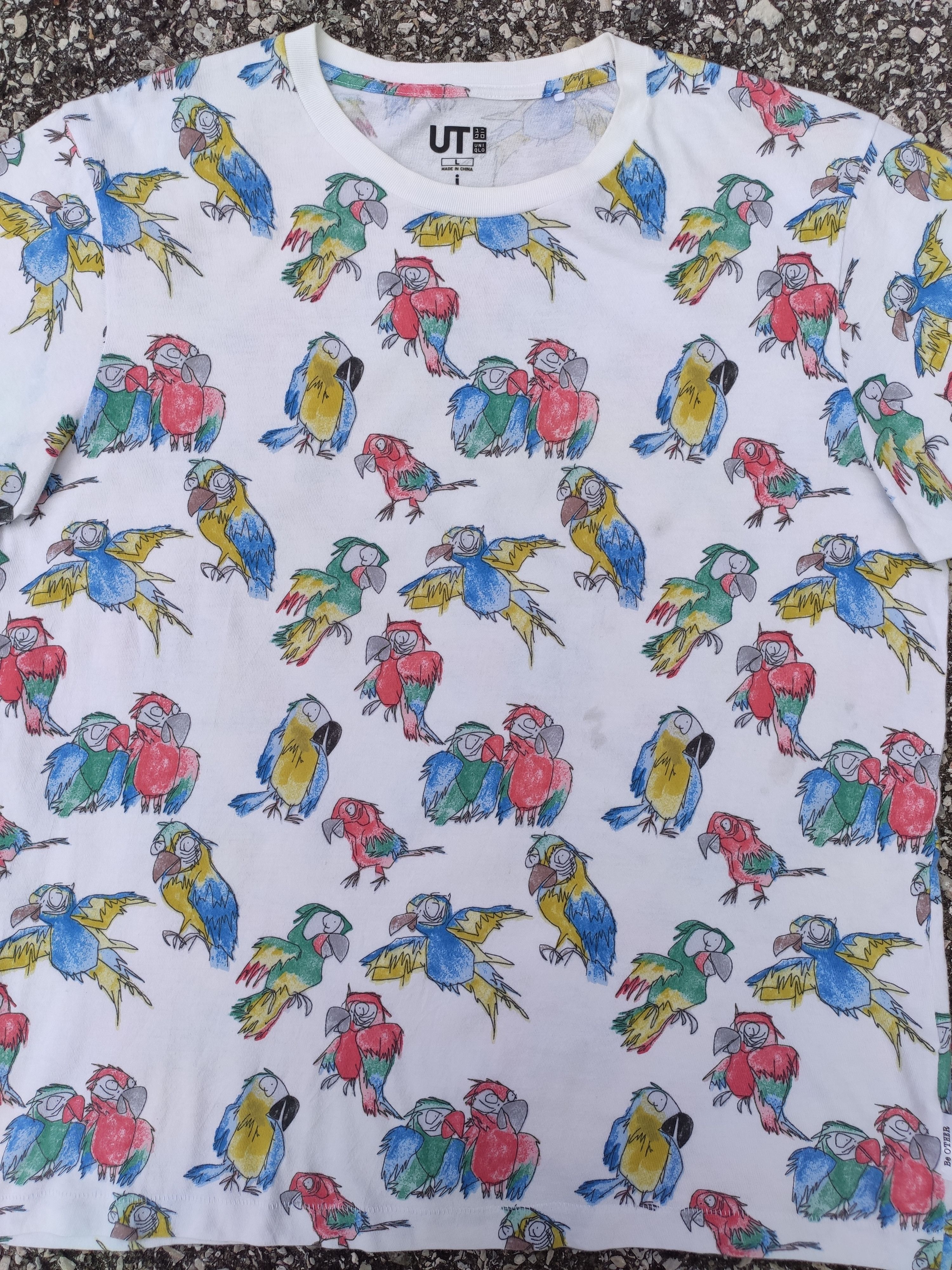 Pharrell × Uniqlo MEN i am OTHER Short Sleeve Overprint Graphic T-Shirt Size US L / EU 52-54 / 3 - 3 Thumbnail