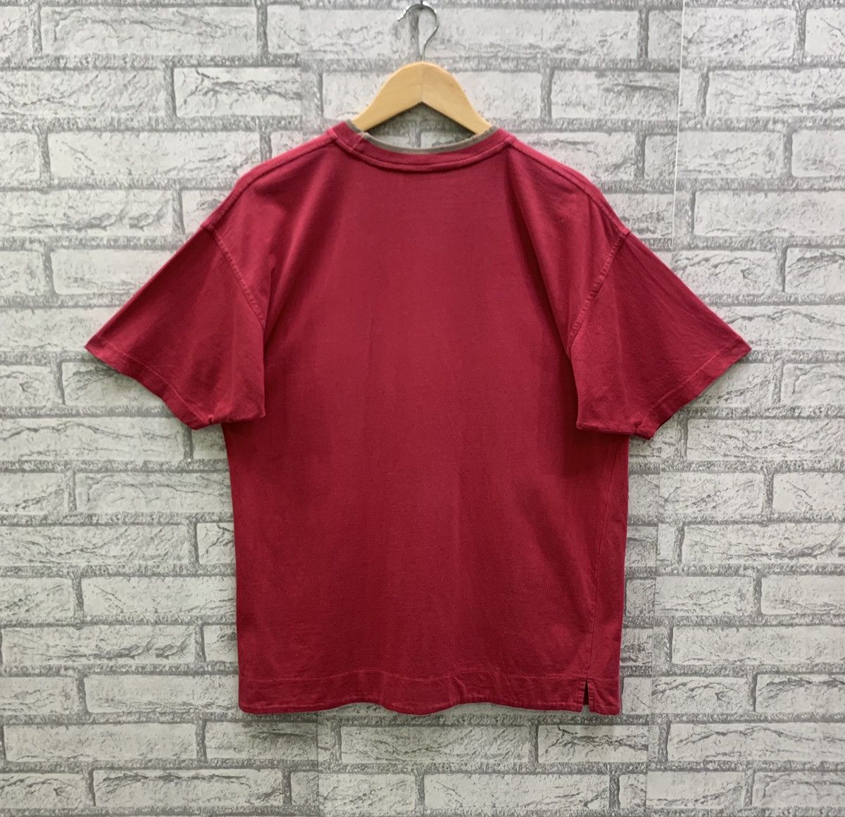 Vintage Vintage 90s Nike Swoosh Single Pocket T-shirts Embroidery Size US M / EU 48-50 / 2 - 2 Thumbnail