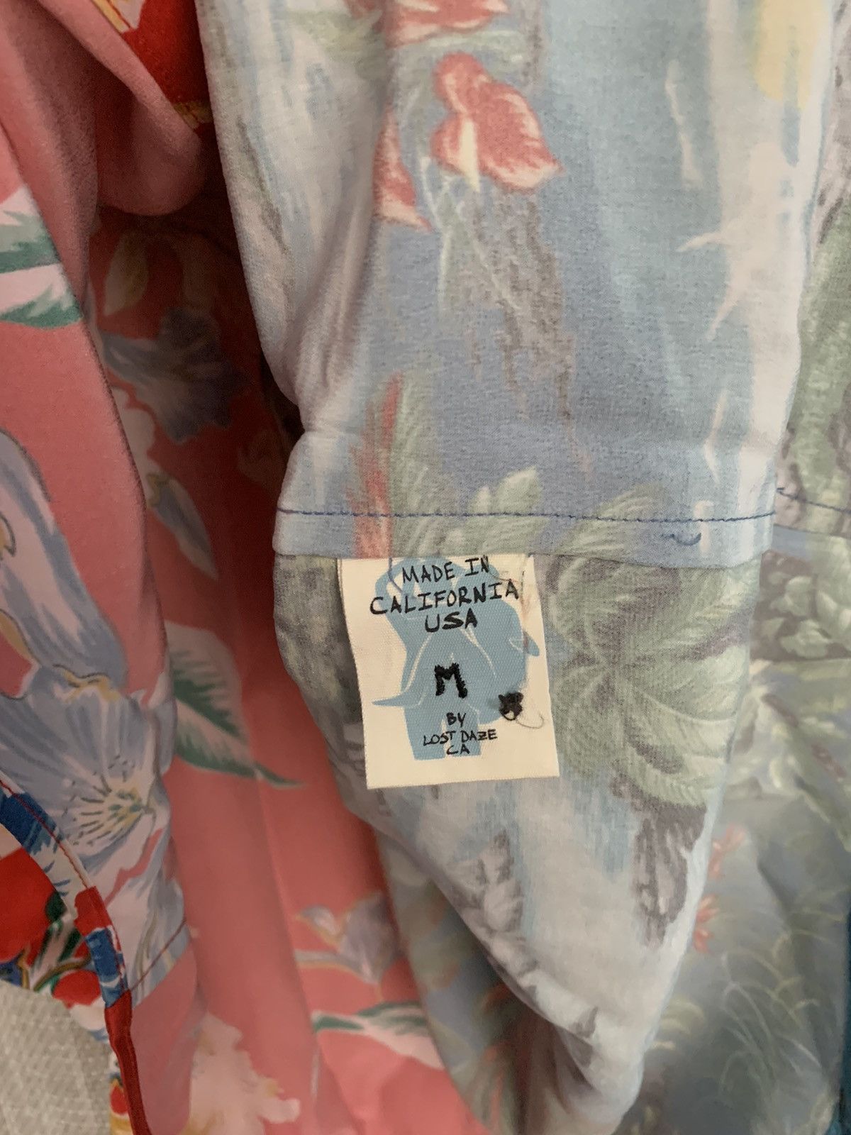 Lost Daze Floral Palm Camp Collar Hawaiian Bowing Shirt