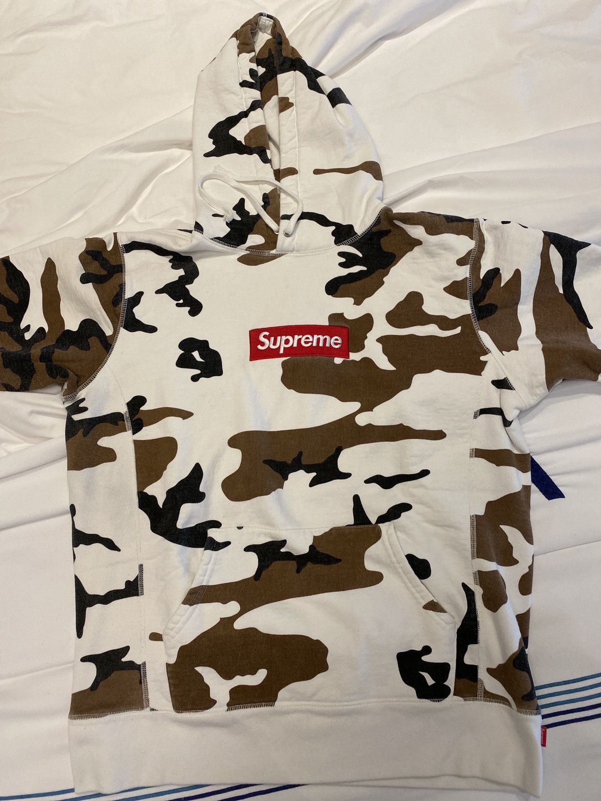 Supreme Supreme Cow Camo Box Logo Hoodie Size US L / EU 52-54 / 3 - 1 Preview