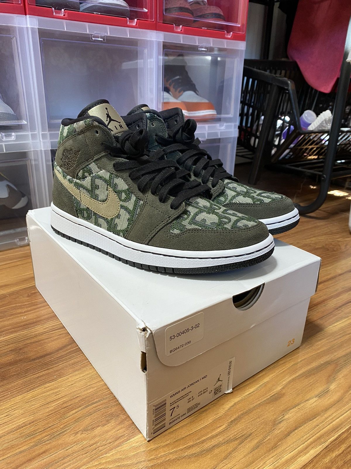 Vandy The Pink Jordan 1 Mid x Dior x Vandy the Pink | Grailed