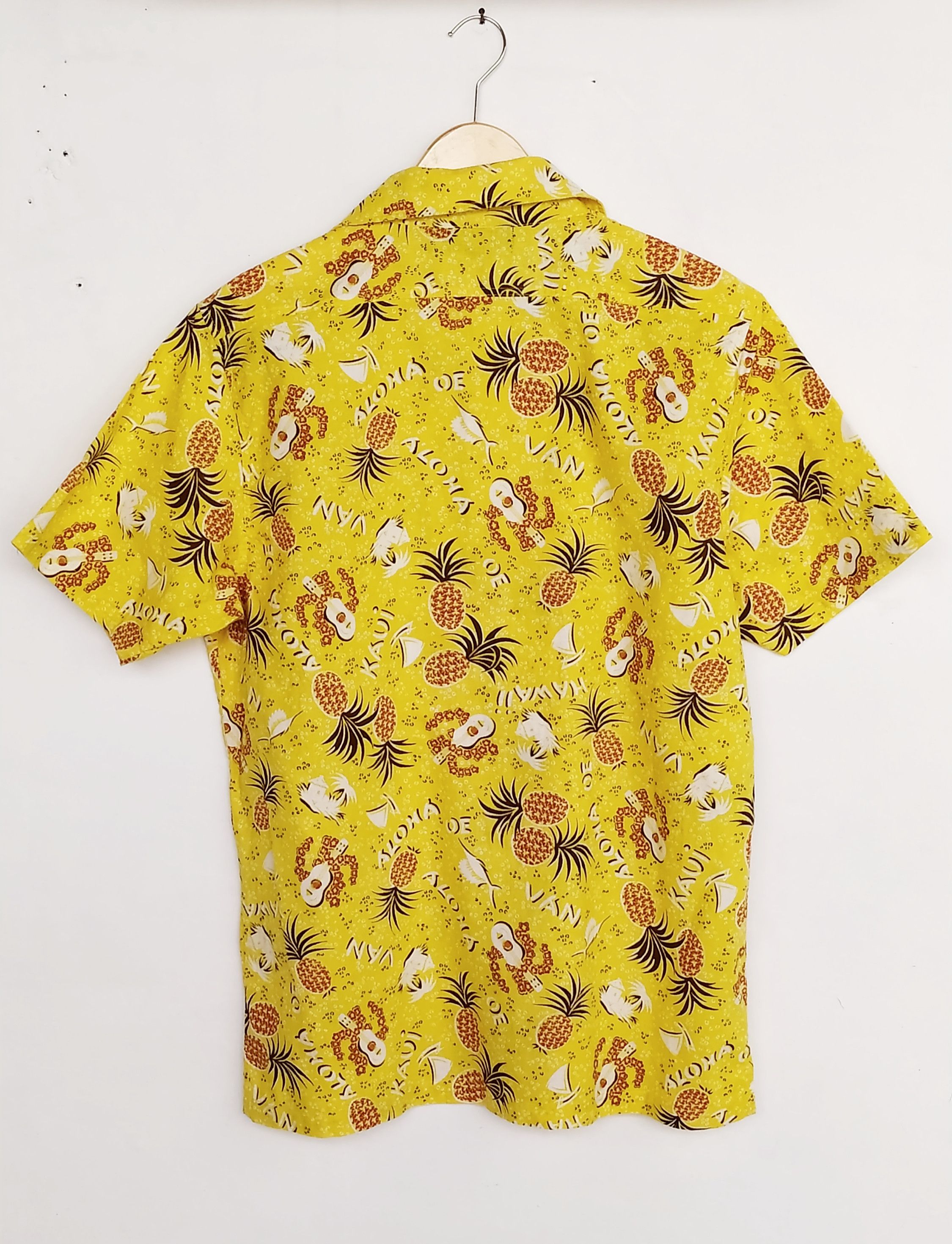 Japanese Brand Vintage Japanese Brand Van Hawaiian Shirt size M Size US M / EU 48-50 / 2 - 2 Thumbnail