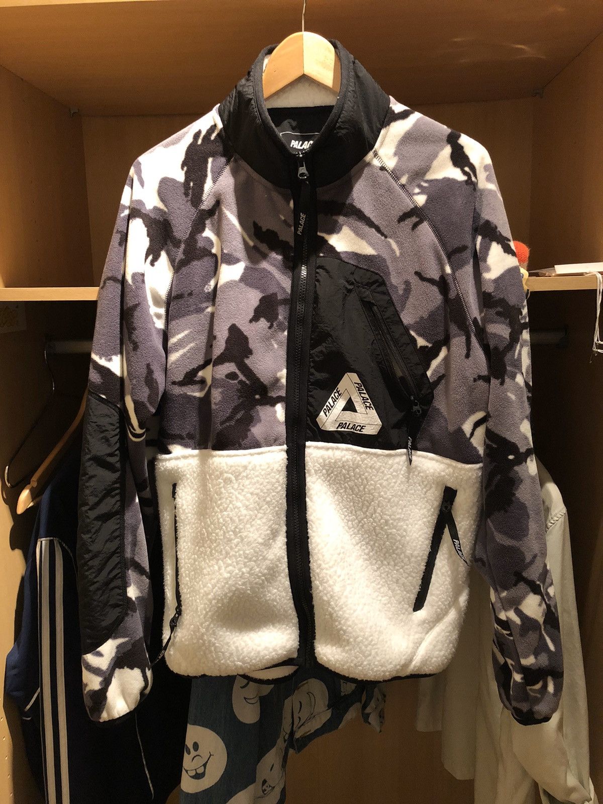 palace p-surgent fleece jacket white dpm - パーカー