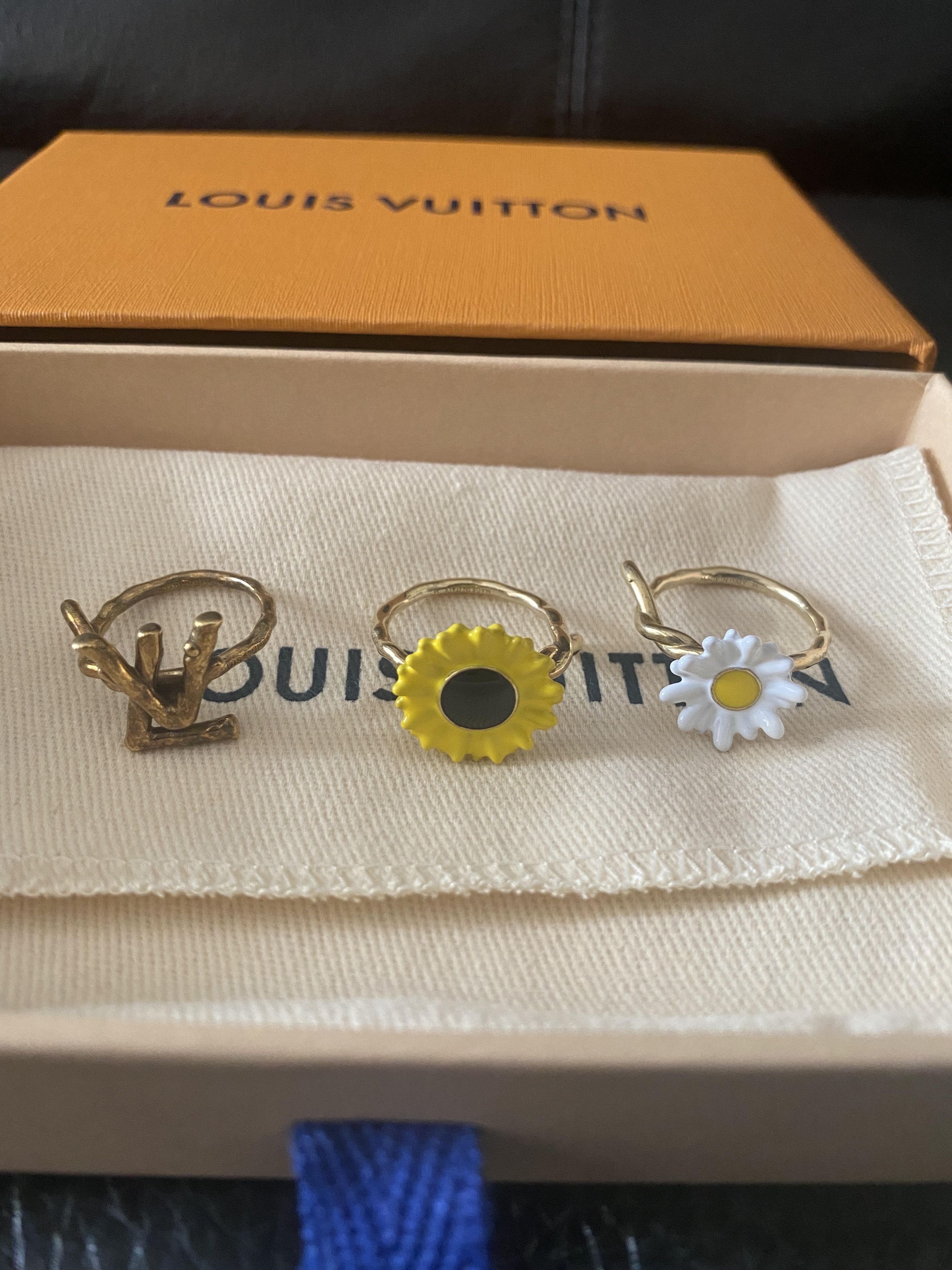 Louis Vuitton Mng Party Set of 2 Rings Multicolored