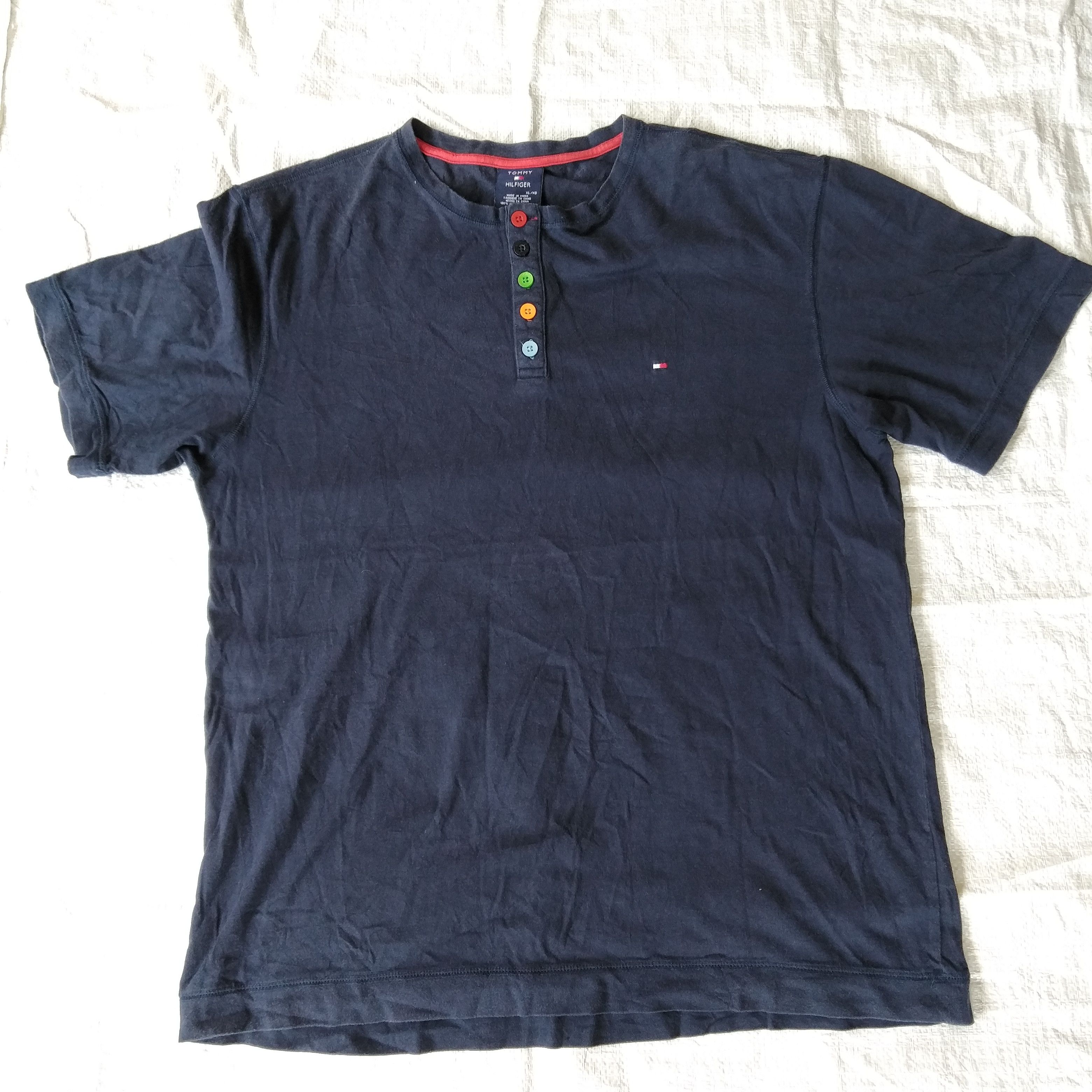 Tommy Hilfiger FINAL DROP🔥 TOMMY HILFIGER COLOURWAY BUTTONED TEE Size US XL / EU 56 / 4 - 1 Thumbnail