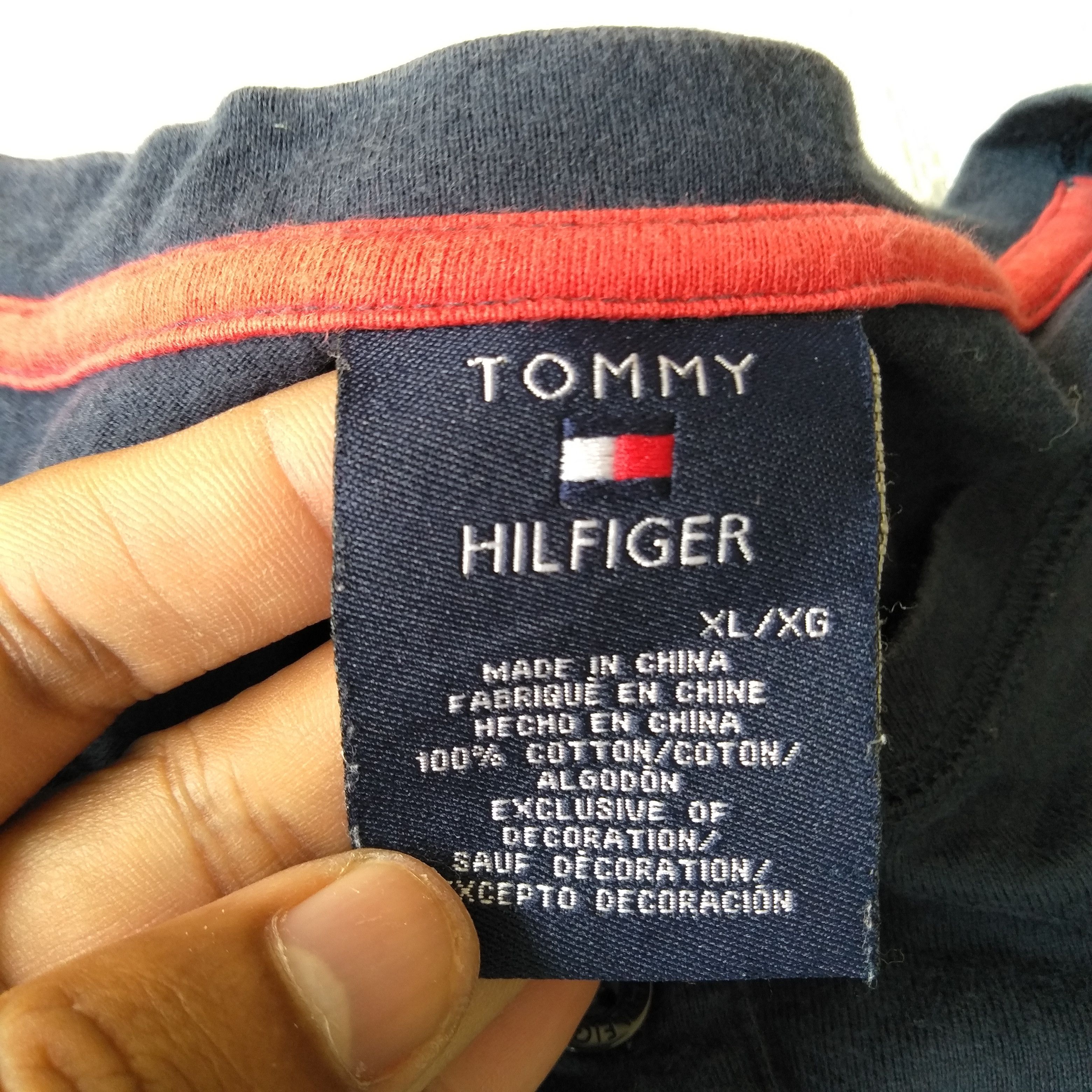 Tommy Hilfiger FINAL DROP🔥 TOMMY HILFIGER COLOURWAY BUTTONED TEE Size US XL / EU 56 / 4 - 3 Thumbnail