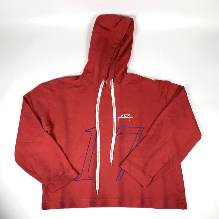 A cold clearance wall red hoodie