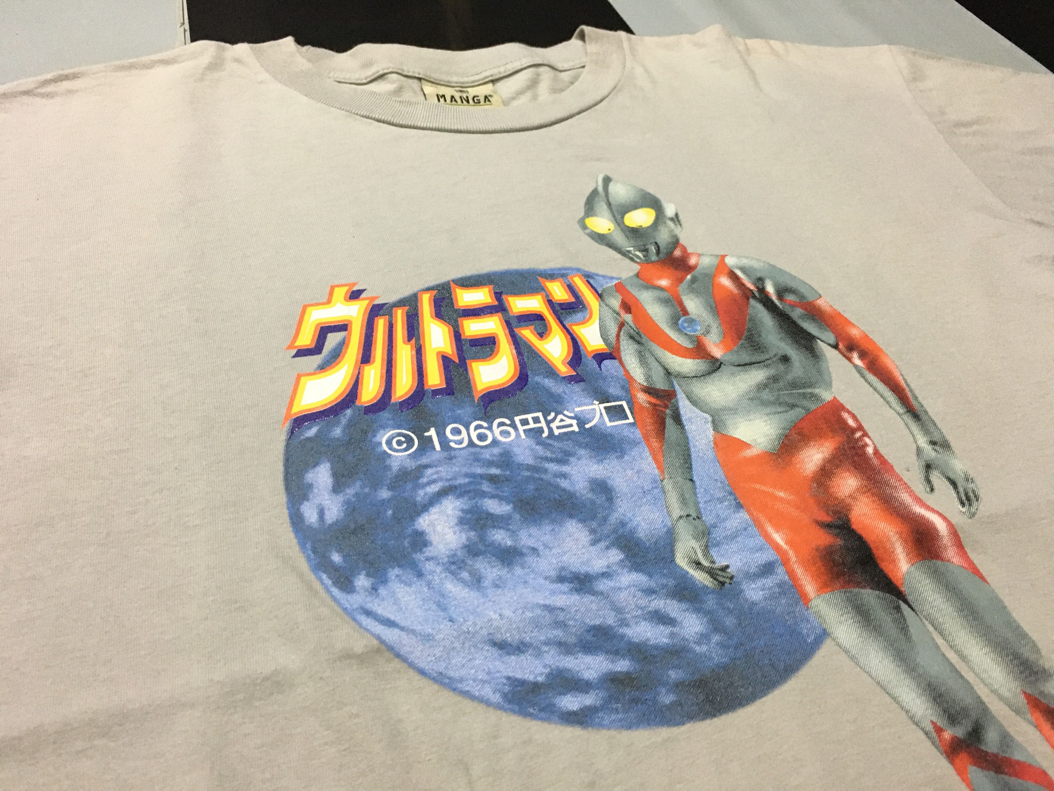 Cartoon Network Vintage Ultraman Shirt Manga 1966 Size US L / EU 52-54 / 3 - 3 Thumbnail