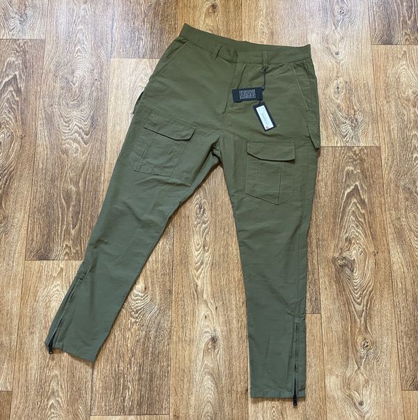 Kith Cargo pants Grailed