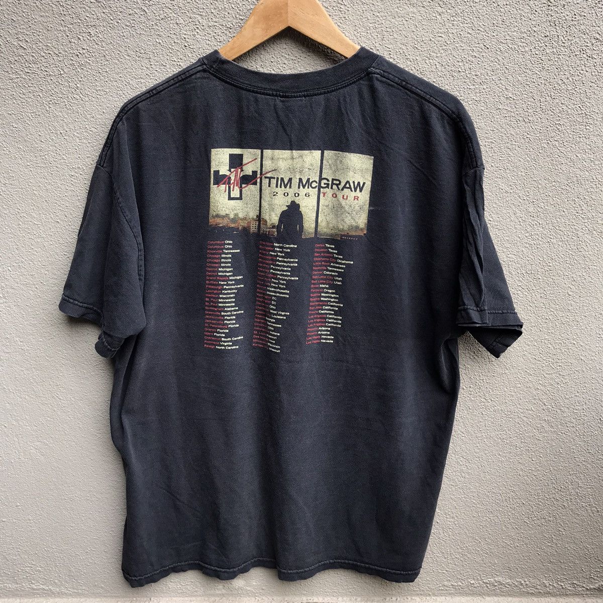 Band Tees Vintage TIM MCGRAW country singer usa tee Size US L / EU 52-54 / 3 - 3 Thumbnail