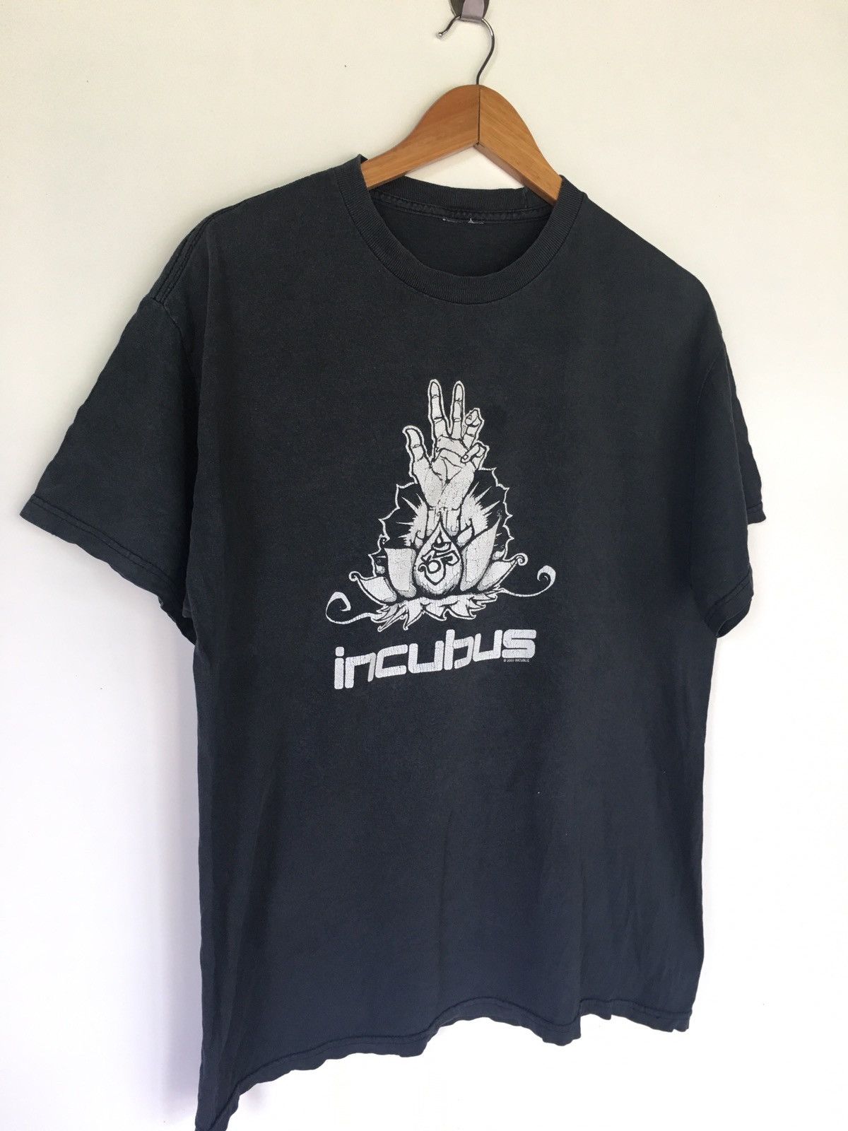 Band Tees × Vintage 2001s Vintage Incubus funk Nu black T shirt Size US M / EU 48-50 / 2 - 3 Thumbnail