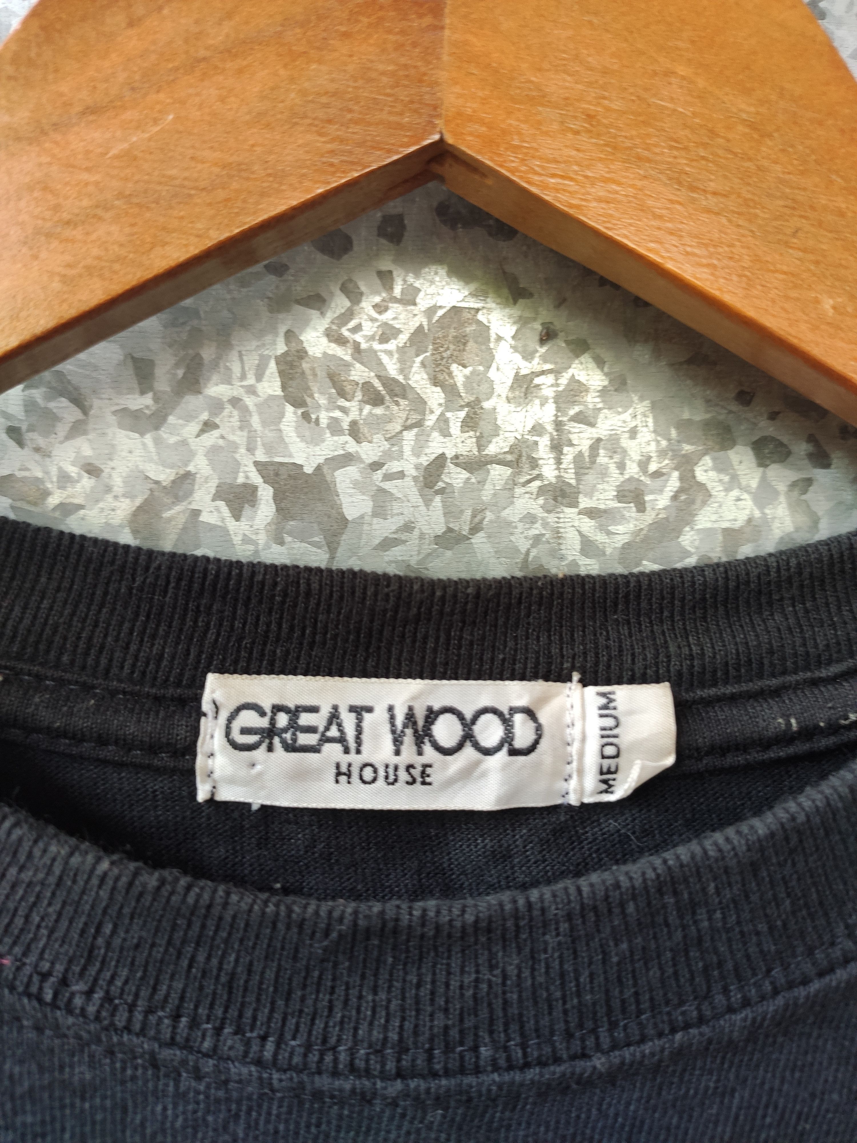 Japanese Brand 🔥 Tshirt GREAT WOOD HOUSE Big Logo Nice Design Size US M / EU 48-50 / 2 - 4 Thumbnail