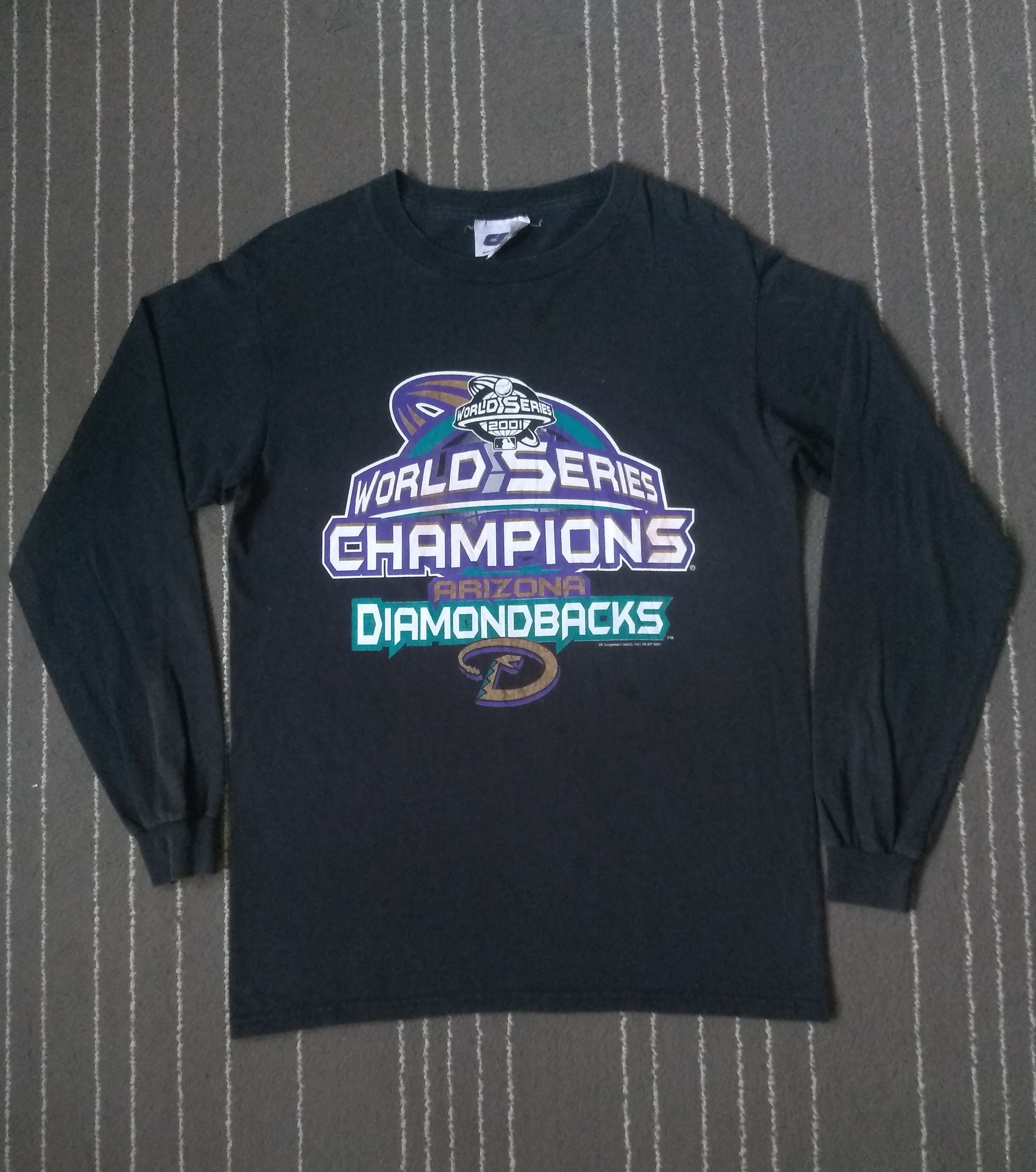 Arizona Diamondbacks 2001 World Series Champions Diamondbacks shirt,  hoodie, sweater, long sleeve and tank top