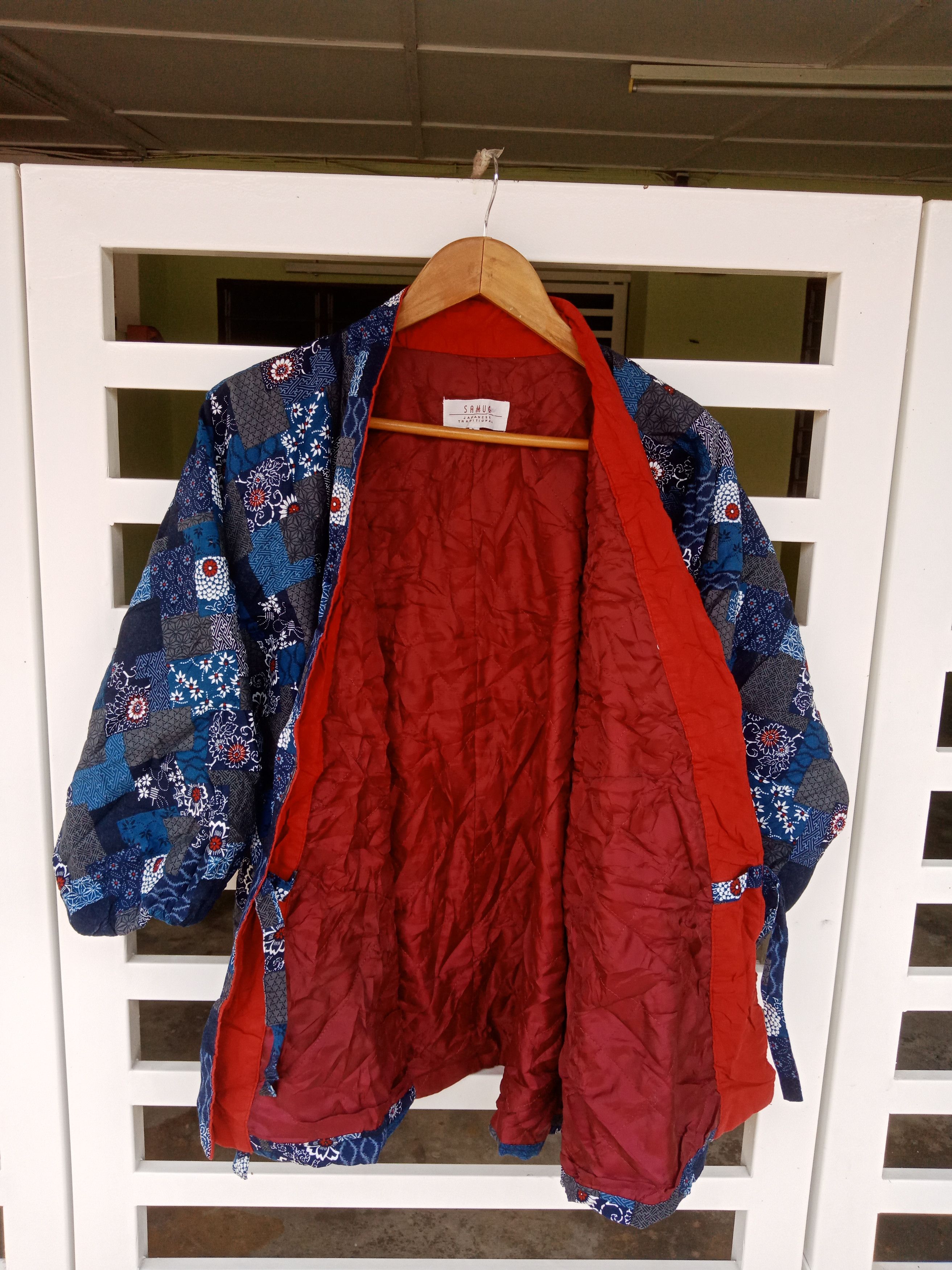 Japanese Brand Over Printed Flower & Checker Patchwork Kimono Size US L / EU 52-54 / 3 - 2 Thumbnail