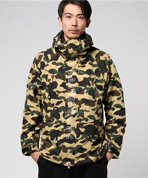 Bape 1st camo snowboard jacket hotsell