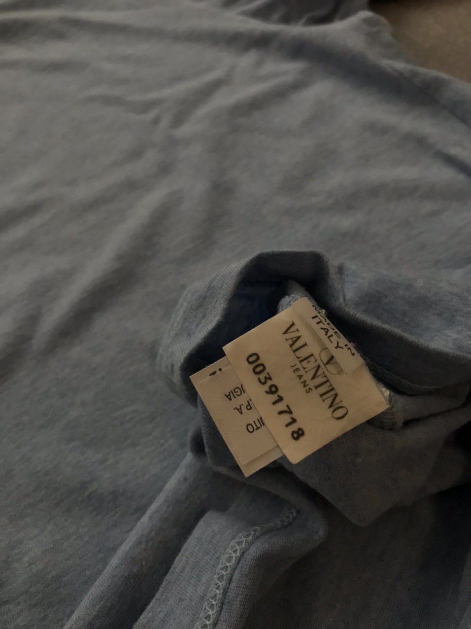 Valentino Valentino vintage mans cotton logo t shirt L Size US L / EU 52-54 / 3 - 6 Thumbnail