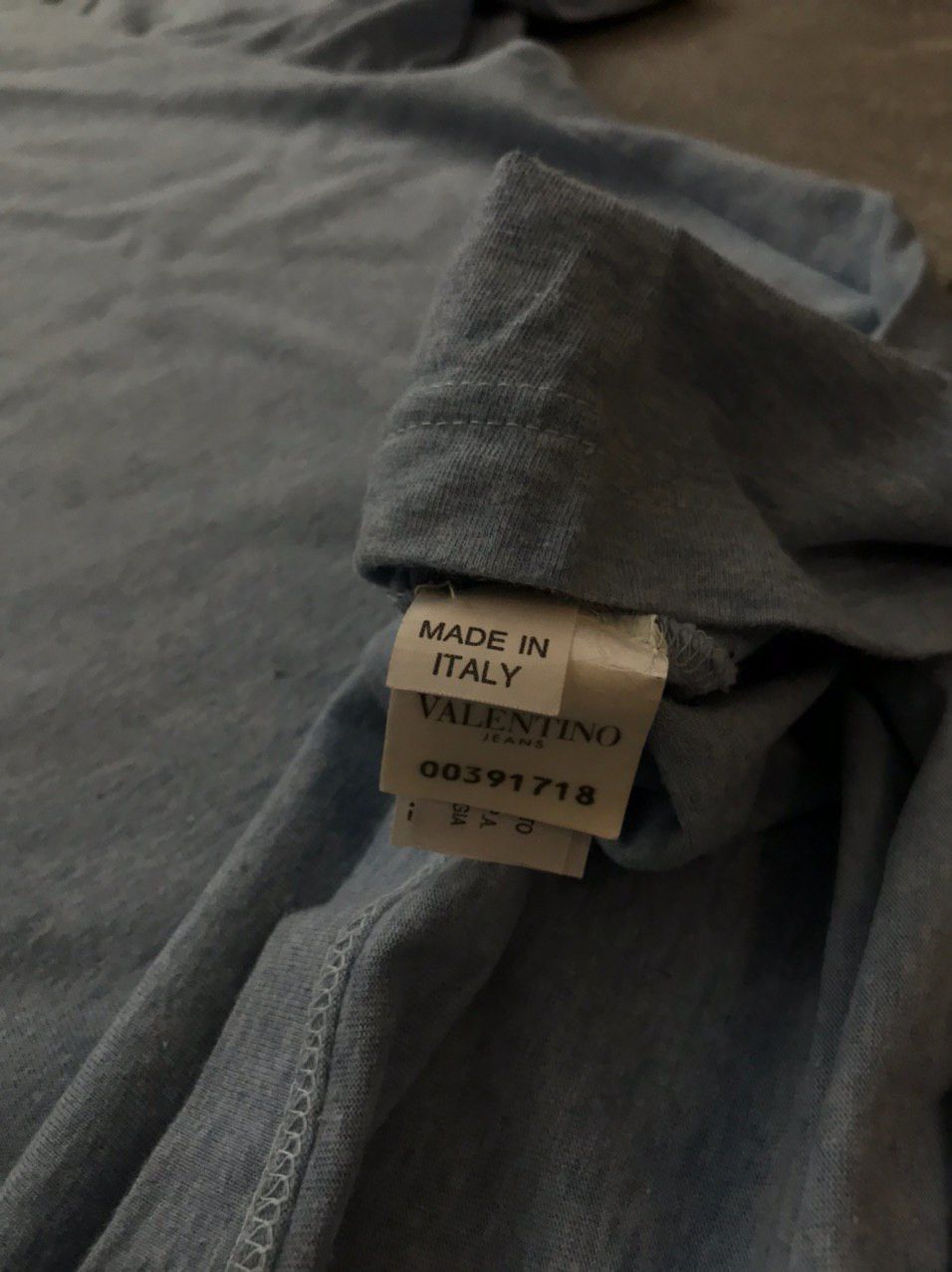 Valentino Valentino vintage mans cotton logo t shirt L Size US L / EU 52-54 / 3 - 5 Thumbnail