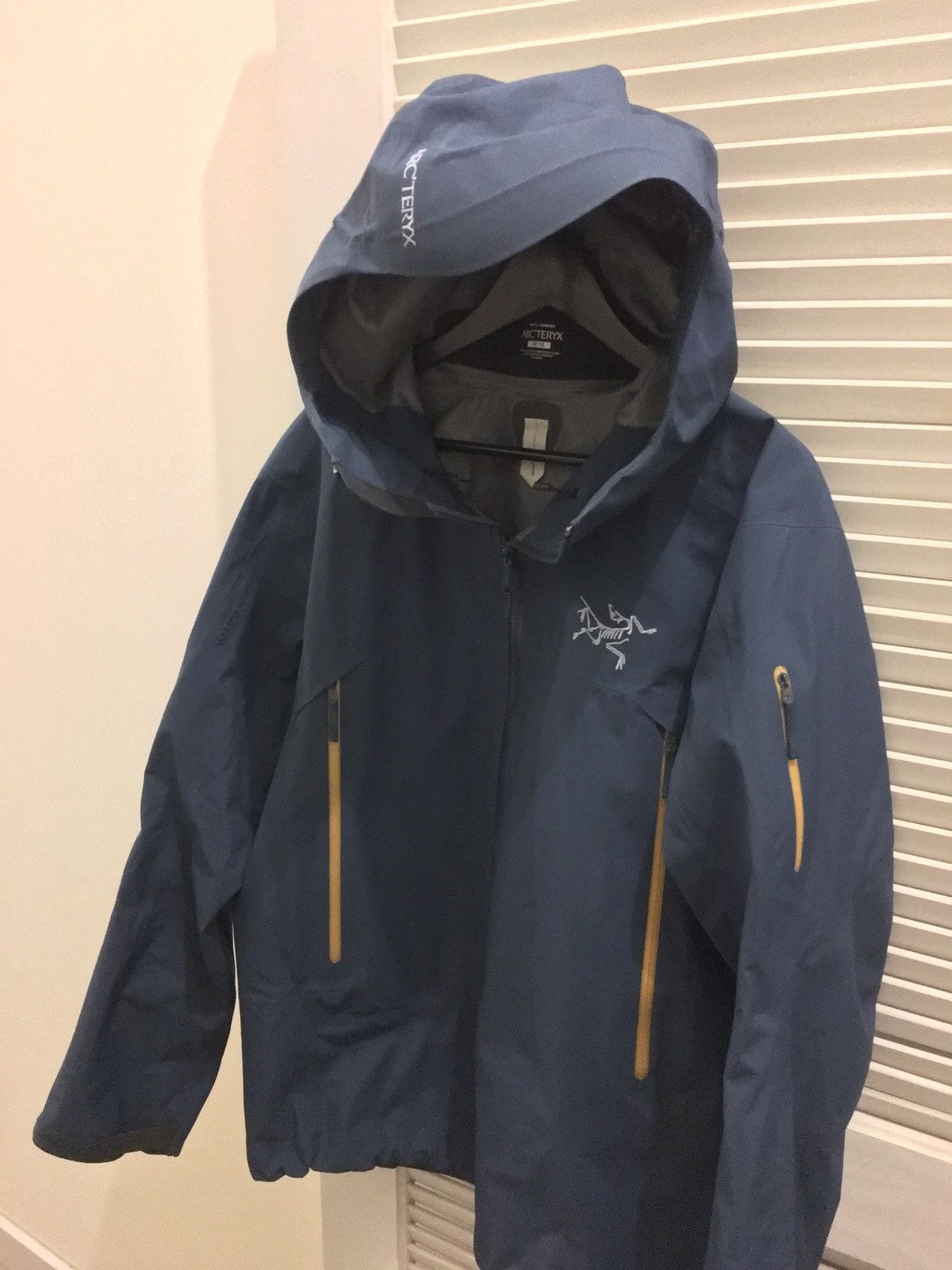 Arc'teryx Sabre Jacket Model: 11113 | Grailed Arc'teryx Sabre Jacket Model: 11113 | Grailed