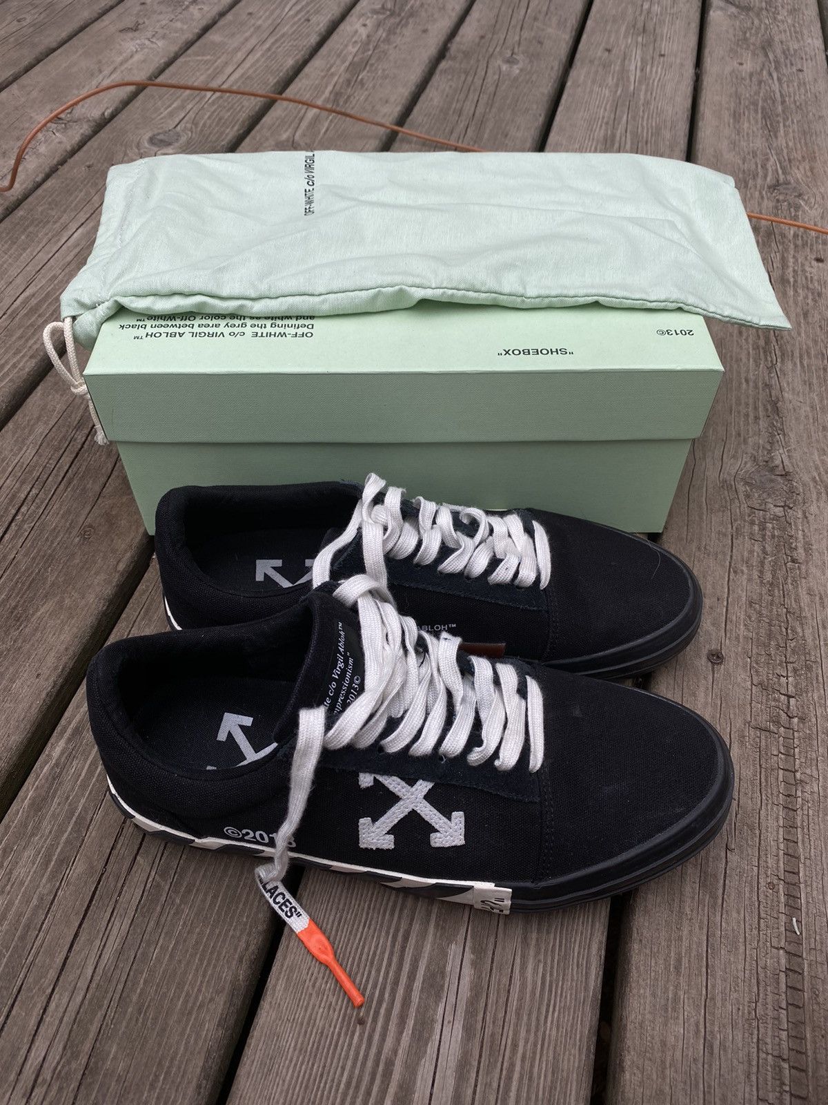 Off-White OFFWHITE VULC LOW SNEAKER 2018 | Grailed