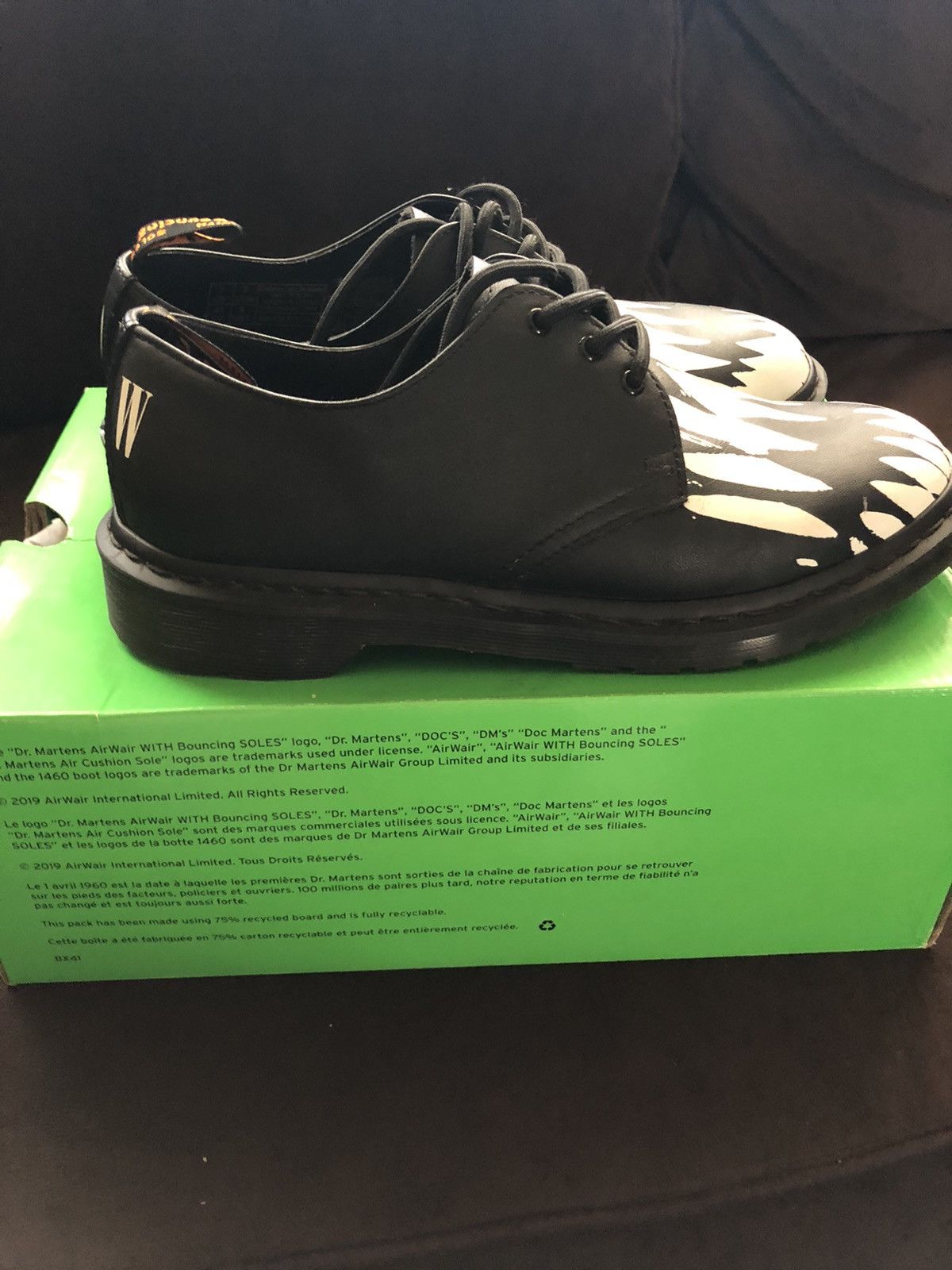 pleasures 1461 teeth