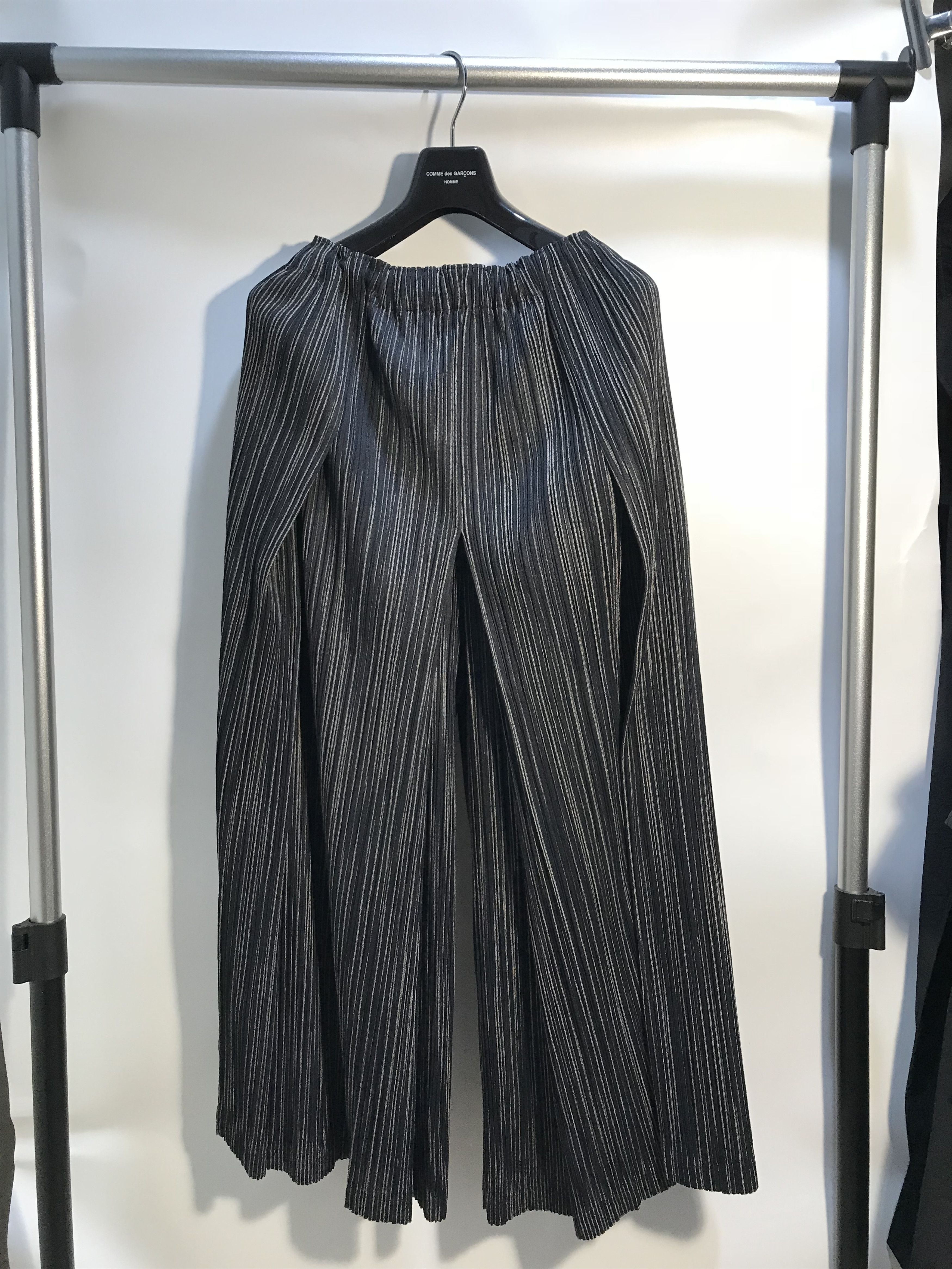 Issey Miyake Issey Miyake Black Gray Stripe Hakama (Woman) Size US 28 / EU 44 - 1 Thumbnail