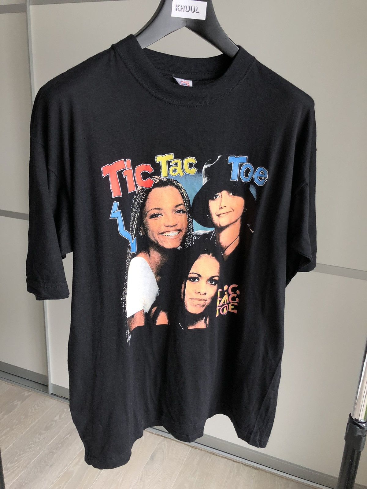 Band Tees × Rap Tees × Vintage Vintage Tic Tac Toe Girl Pop Band 