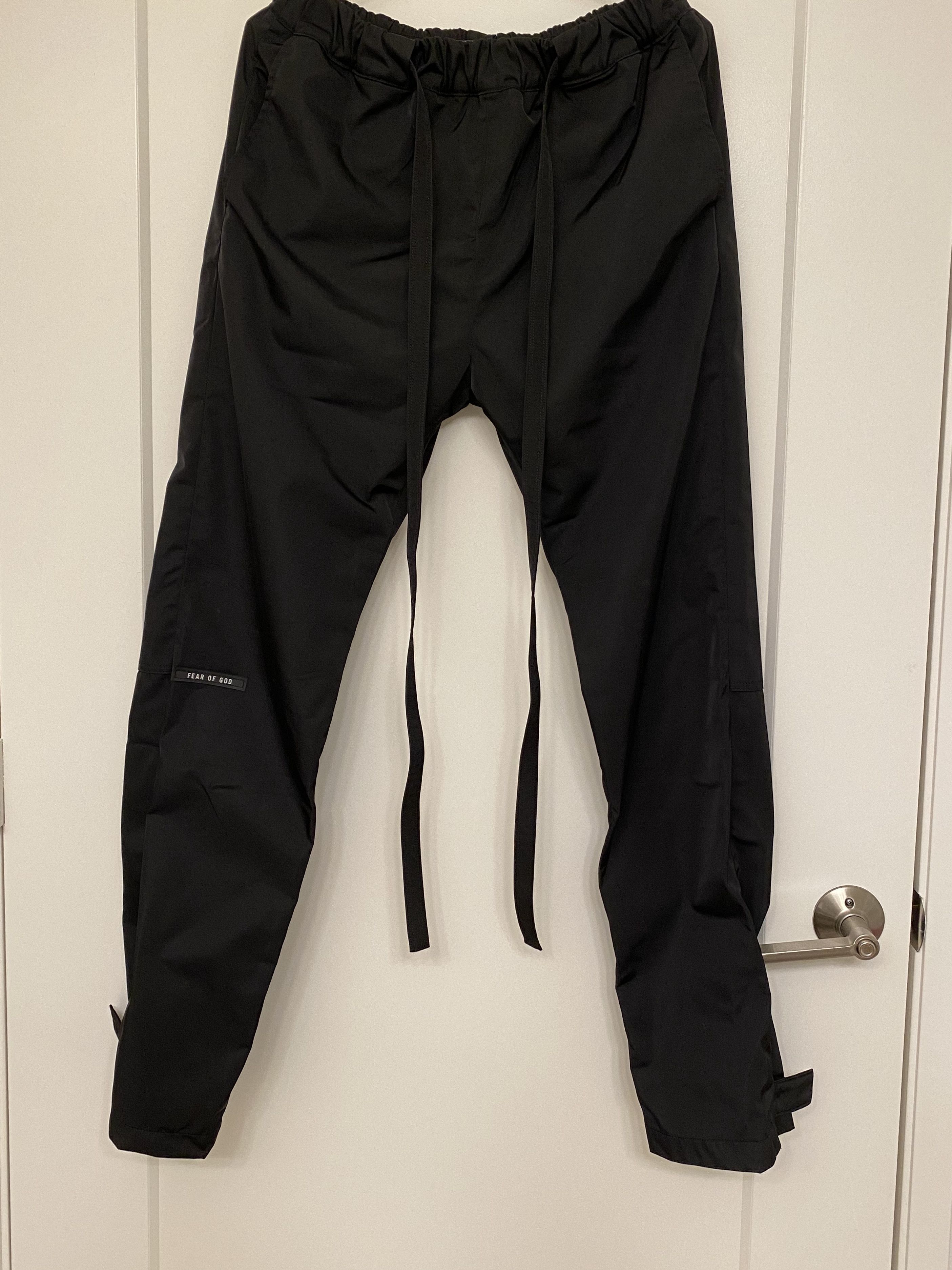 Fear of God fear of god black nylon baggy lounge pants (Size S) | Grailed