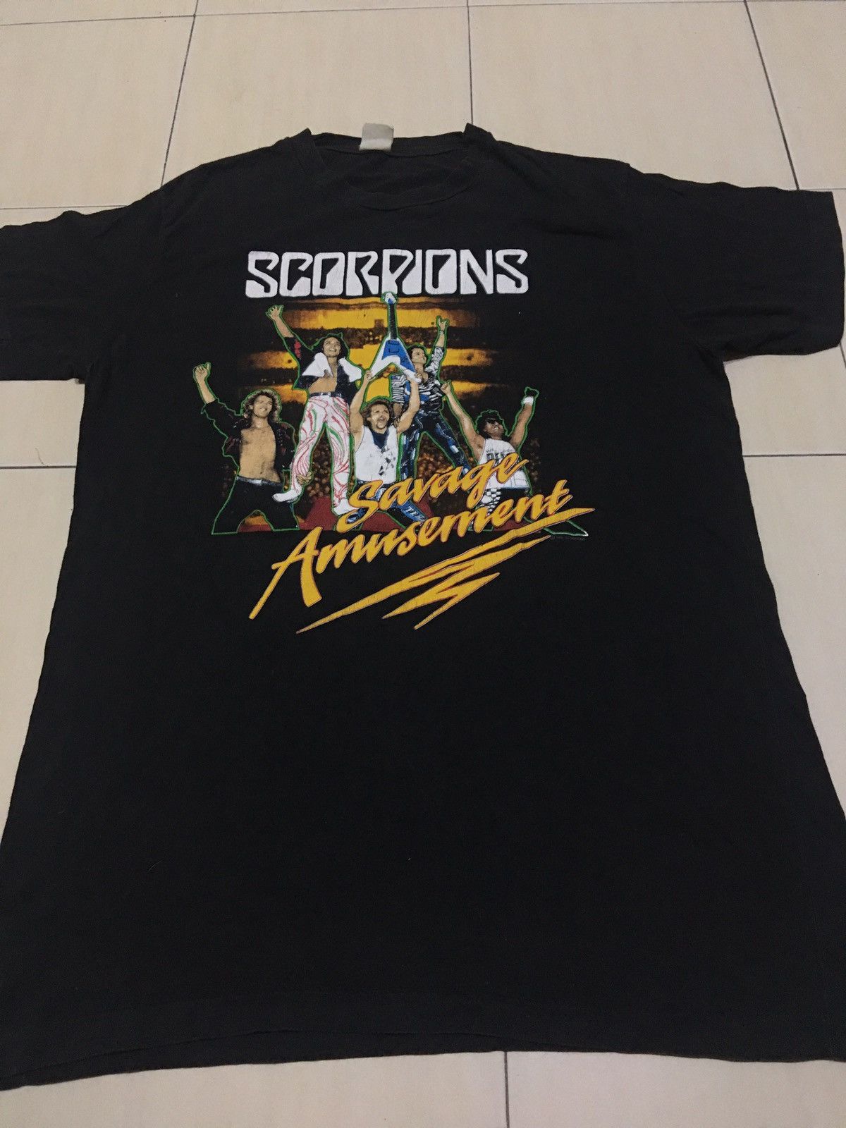 Band Tees × Vintage Vintage Scorpions Savage Amusement Tour Shirt Size US L / EU 52-54 / 3 - 8 Thumbnail
